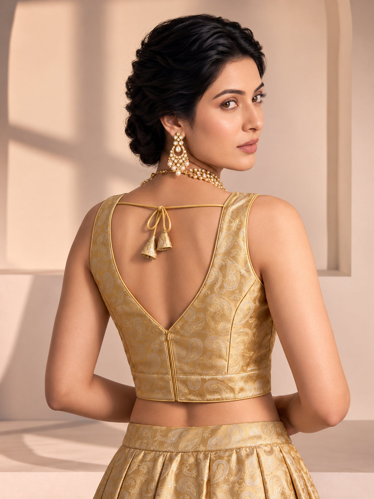 Gold woven brocade silk blend sleeveless readymade saree blouse with v neck view 4
