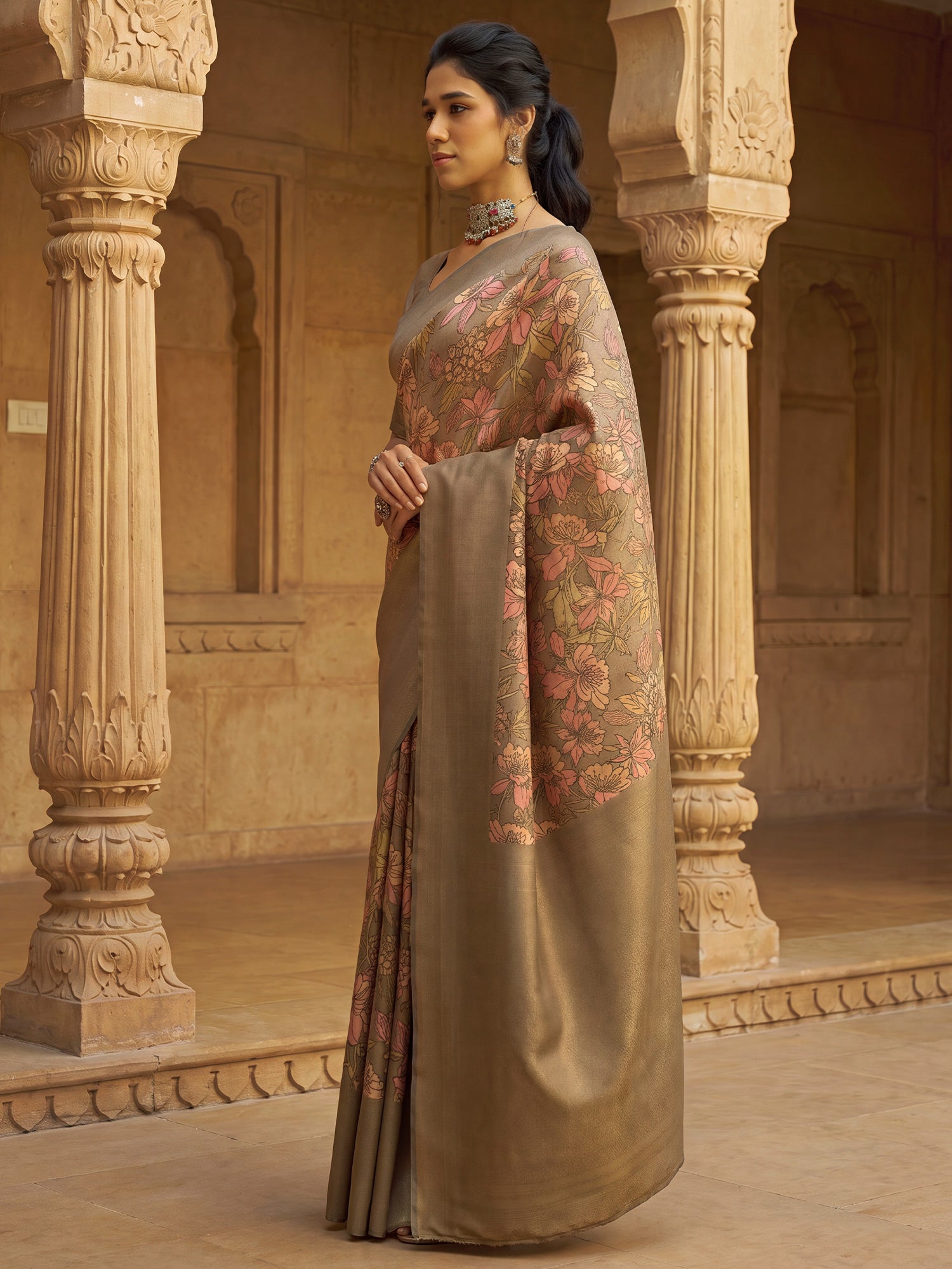 Tan Silk Blend saree – detail view 3