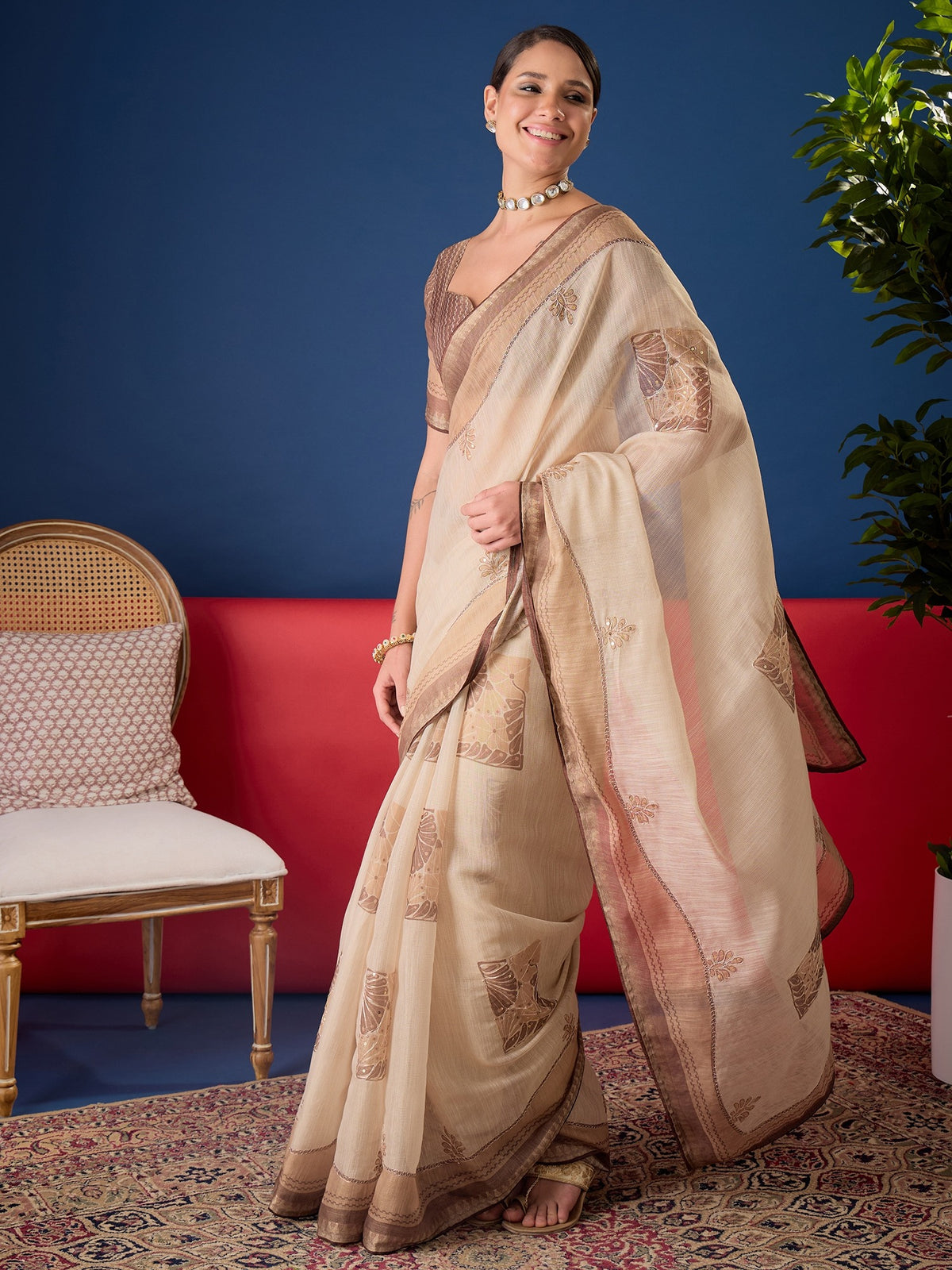 Beige Cotton Blend saree – detail view 2