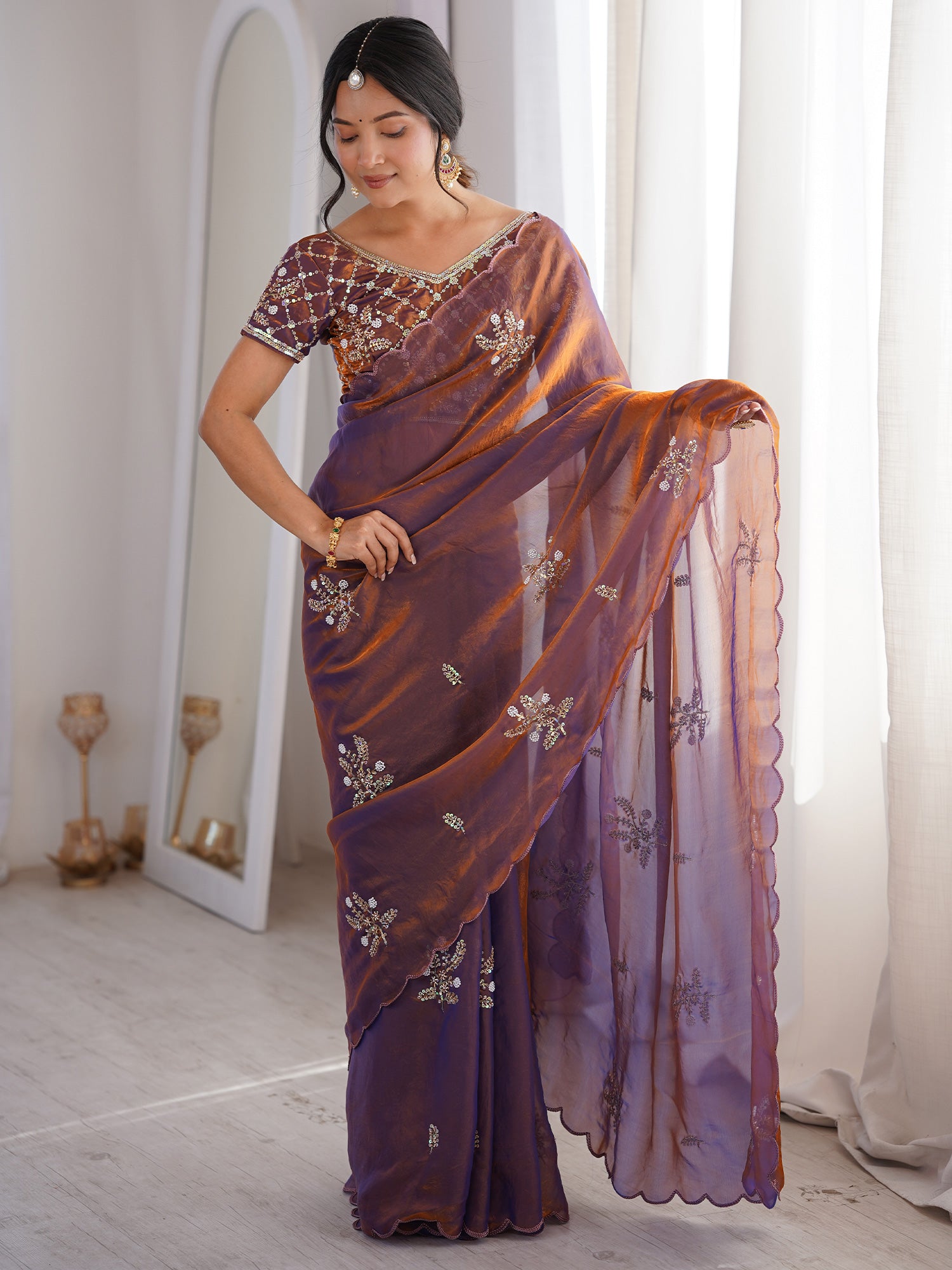 Metallic Satin saree – detail view 2
