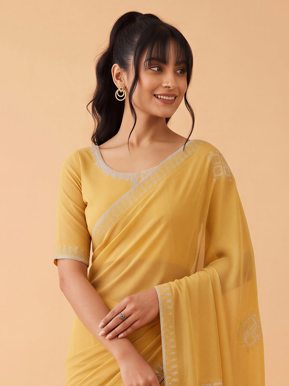 Yellow Georgette saree – detail view 4