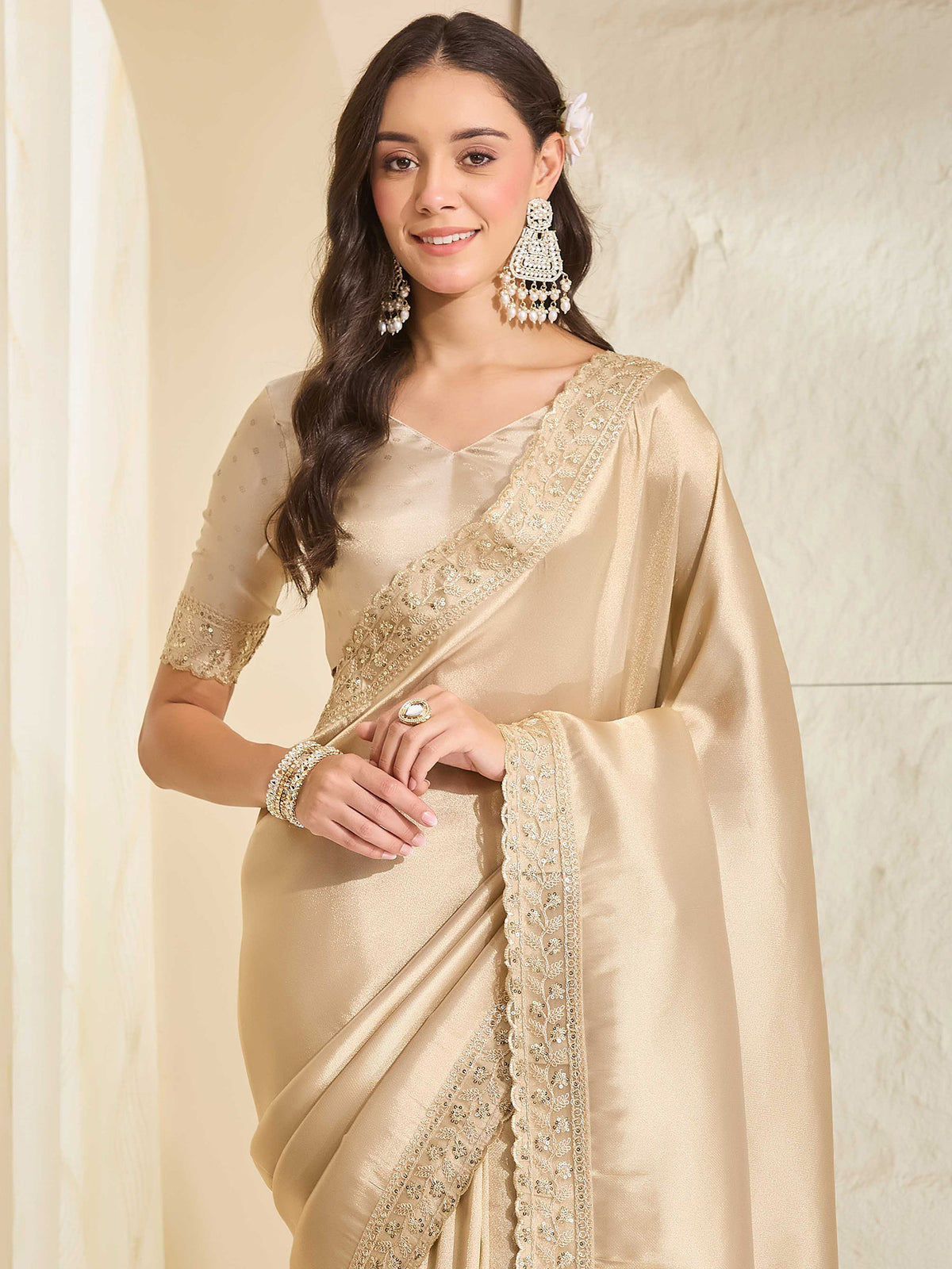 Cream Silk Blend saree – detail view 4