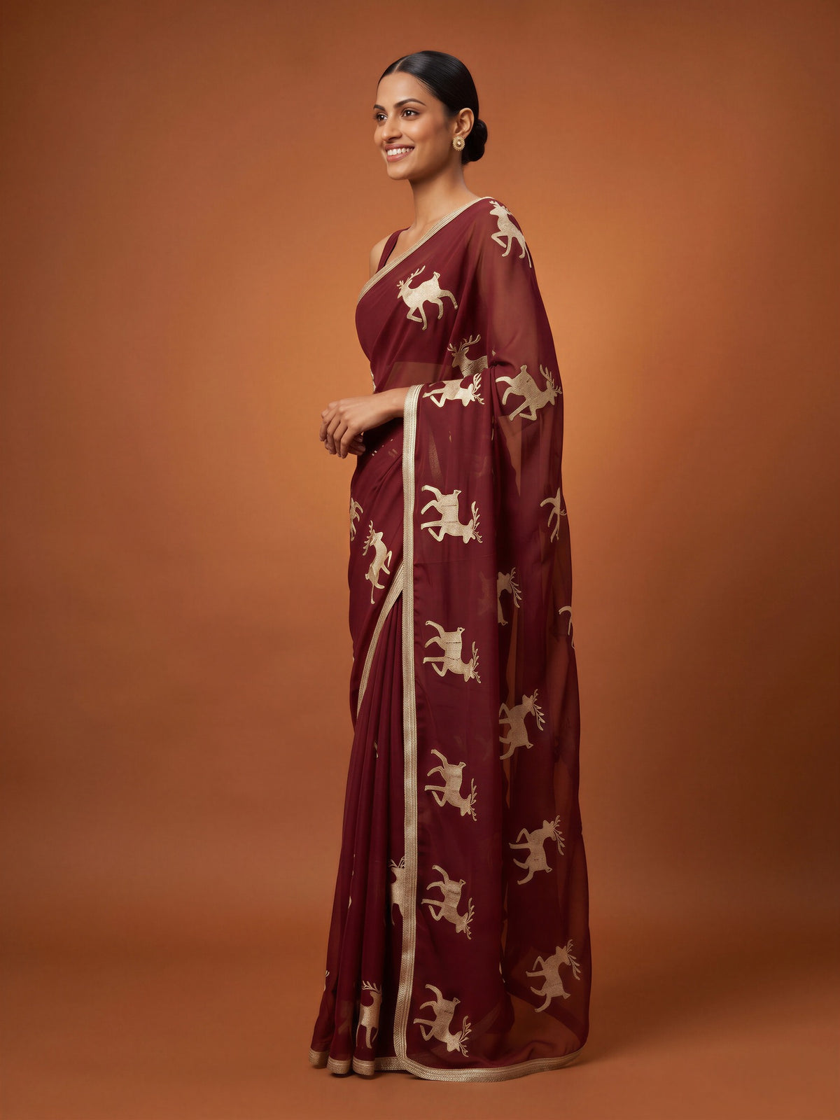 Maroon Georgette saree – detail view 2