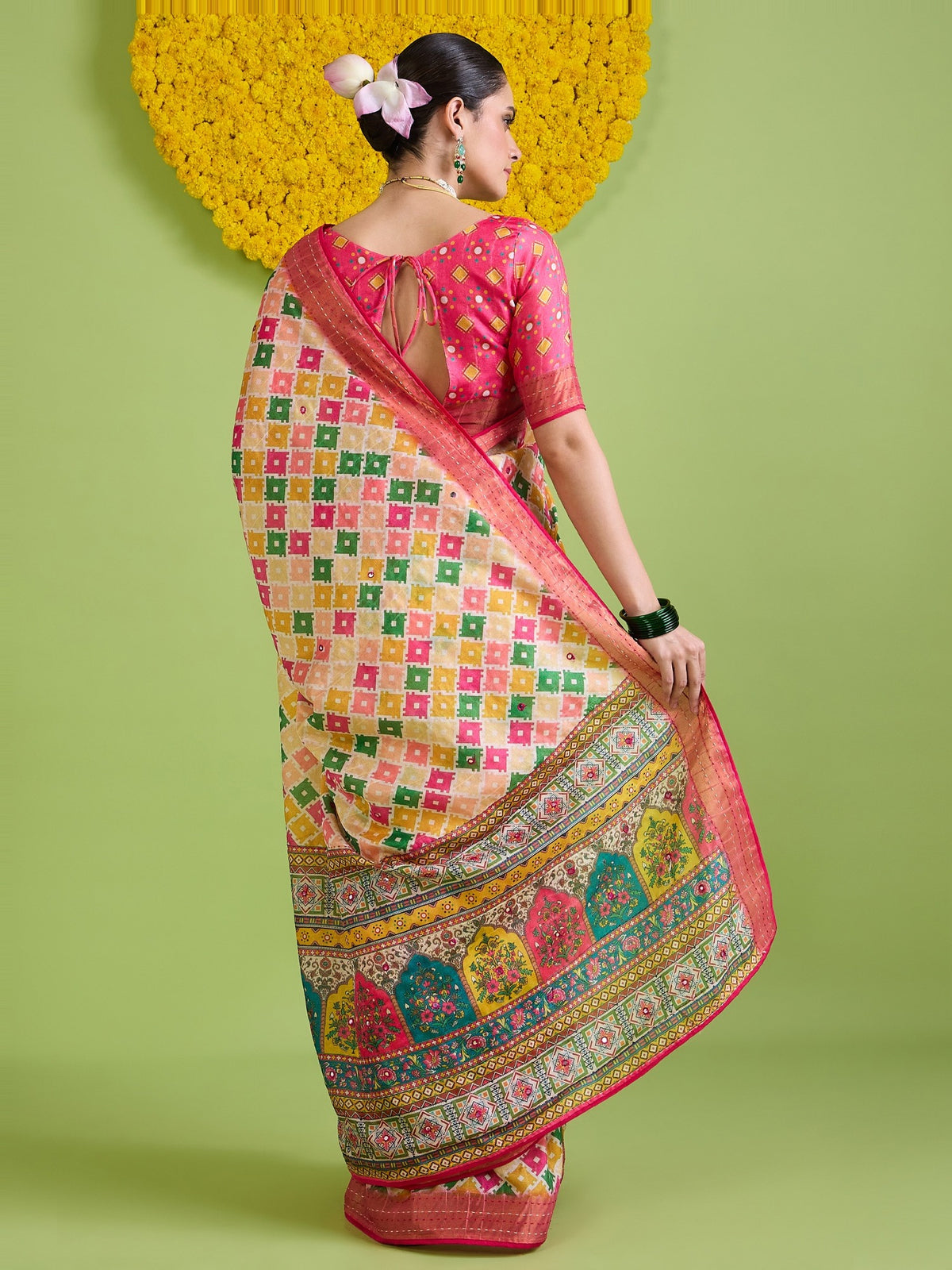 Beige Tussar Silk saree – detail view 2