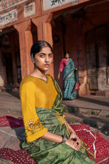 Pattori Gulabi Nagari Saree