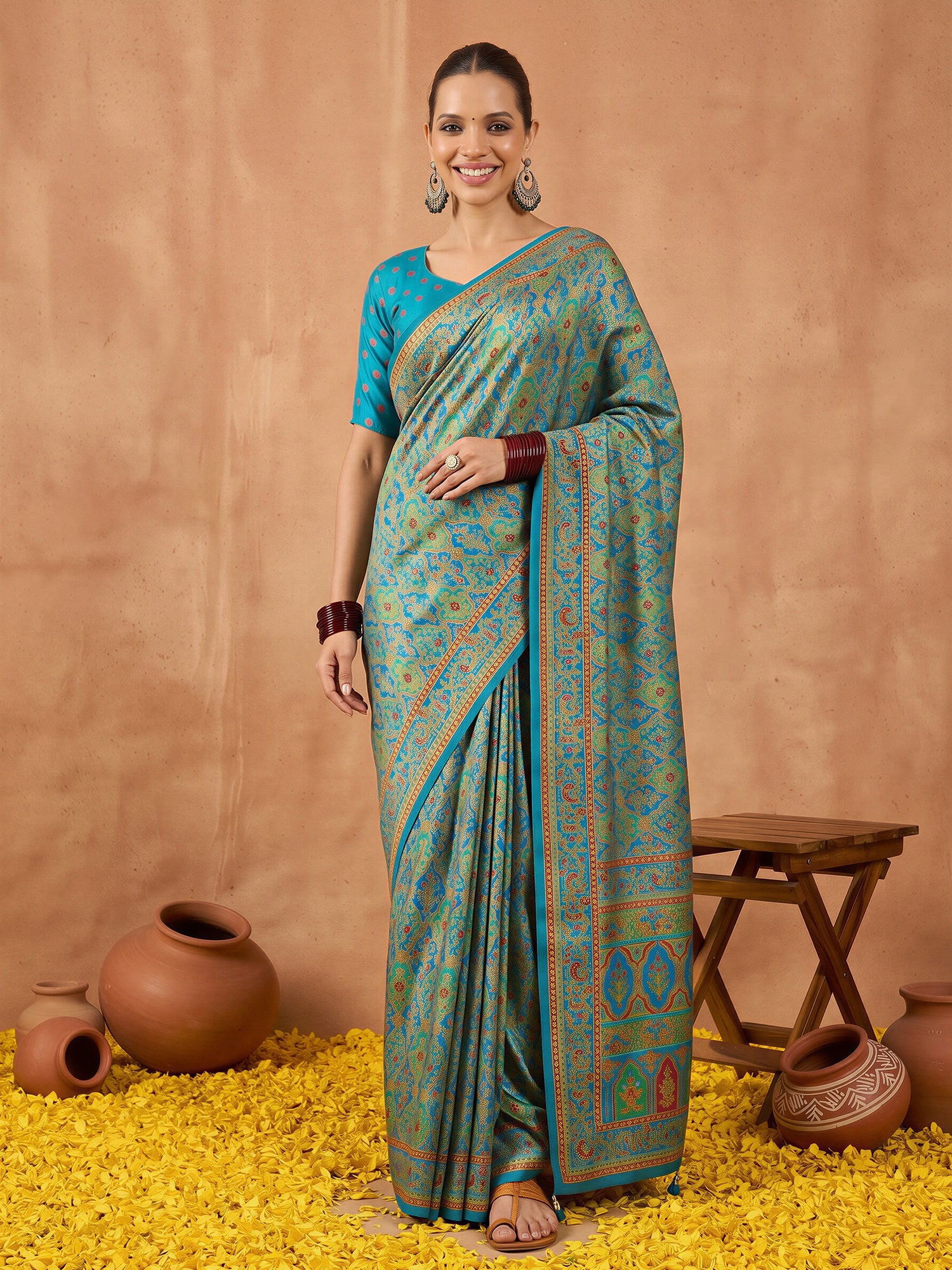 Teal Blue Silk Blend saree – detail view 3