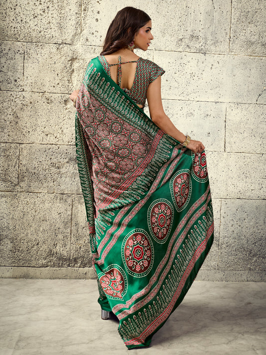 Green Satin saree – detail view 1