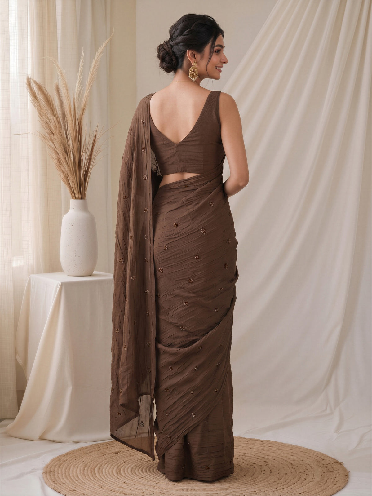 Brown Poly Crepe saree – detail view 2