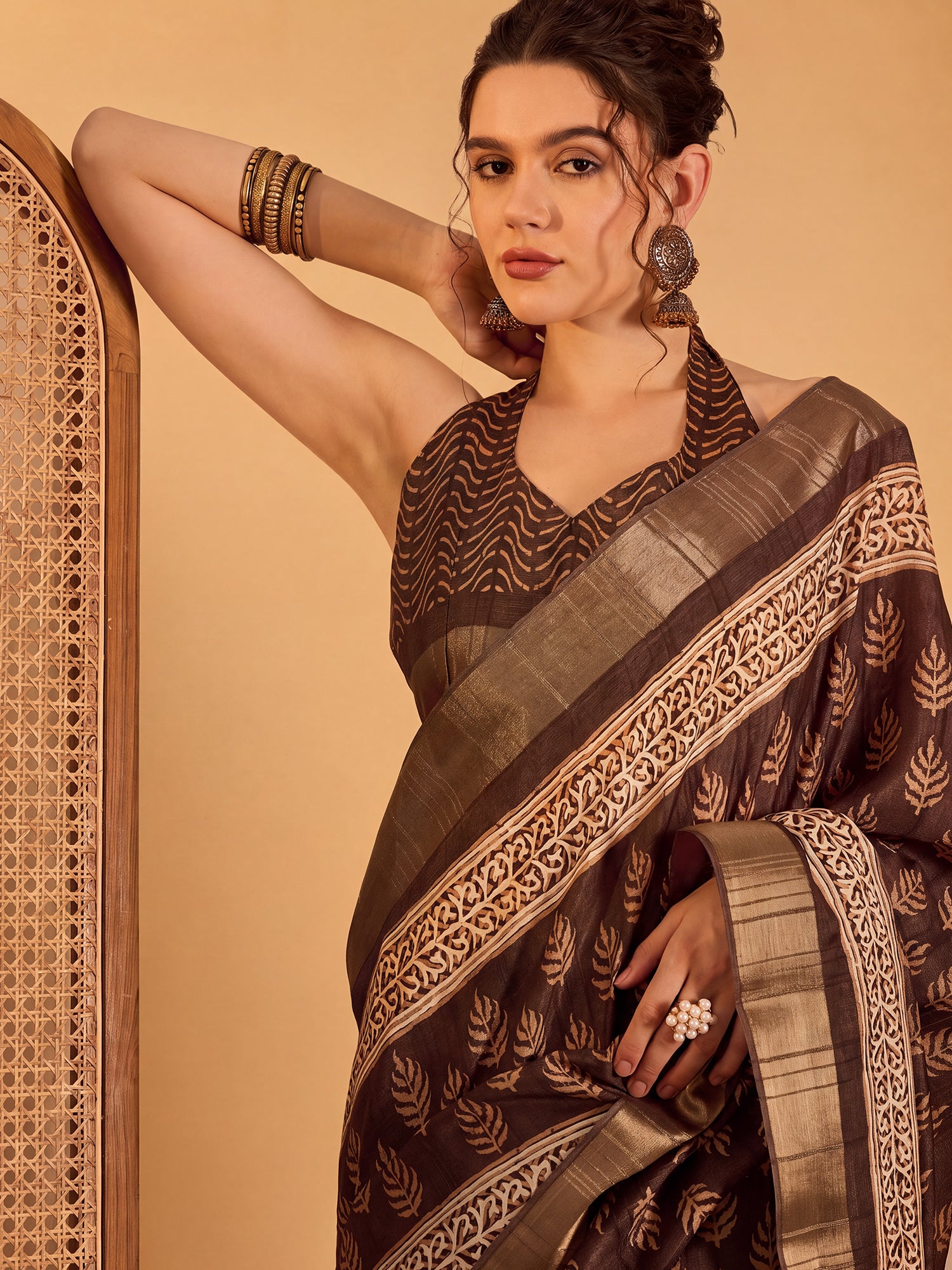 Brown Silk Blend saree – detail view 3