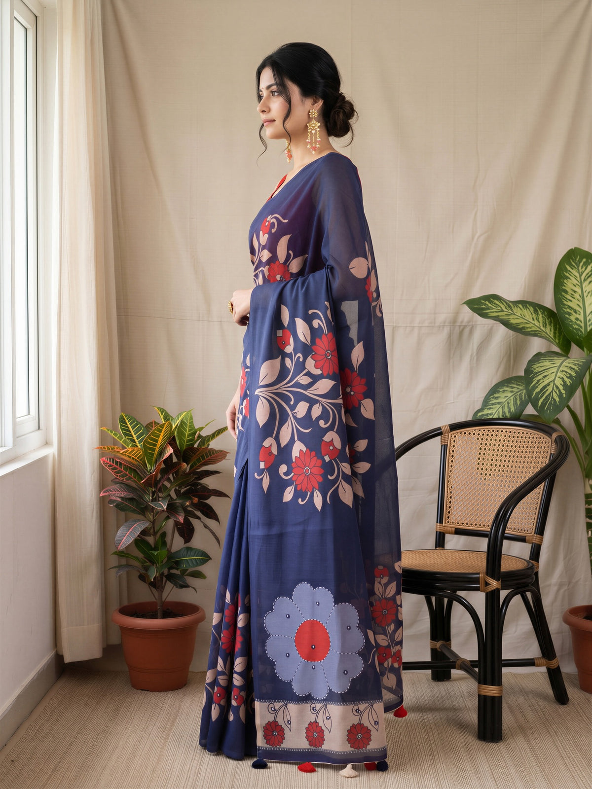 Navy Blue Linen Blend saree – detail view 3