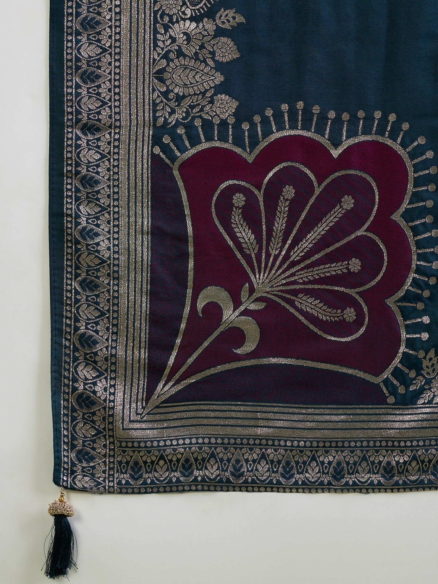 Teal Blue Silk Blend saree – detail view 6