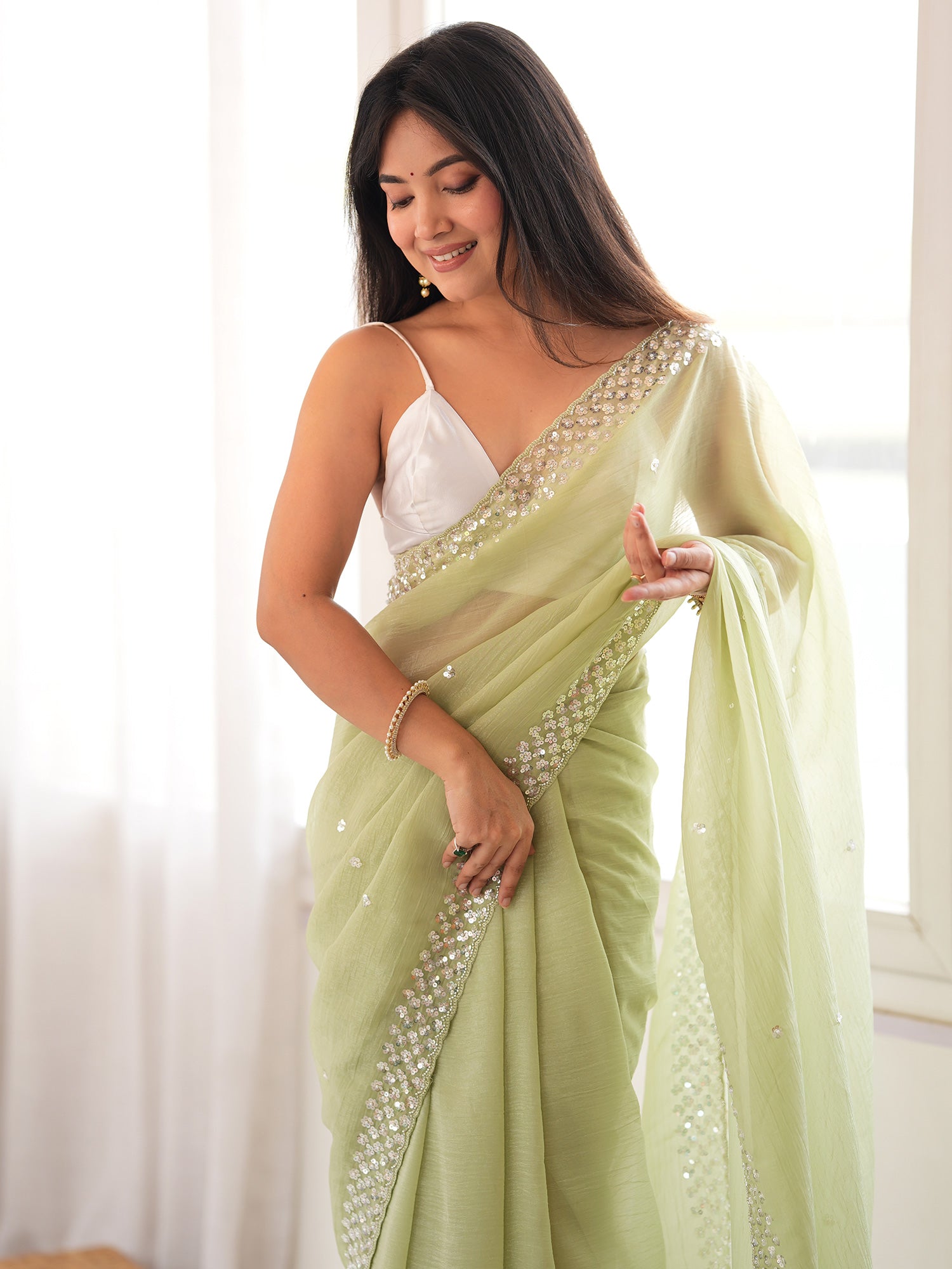 Mint Green Georgette saree – detail view 2