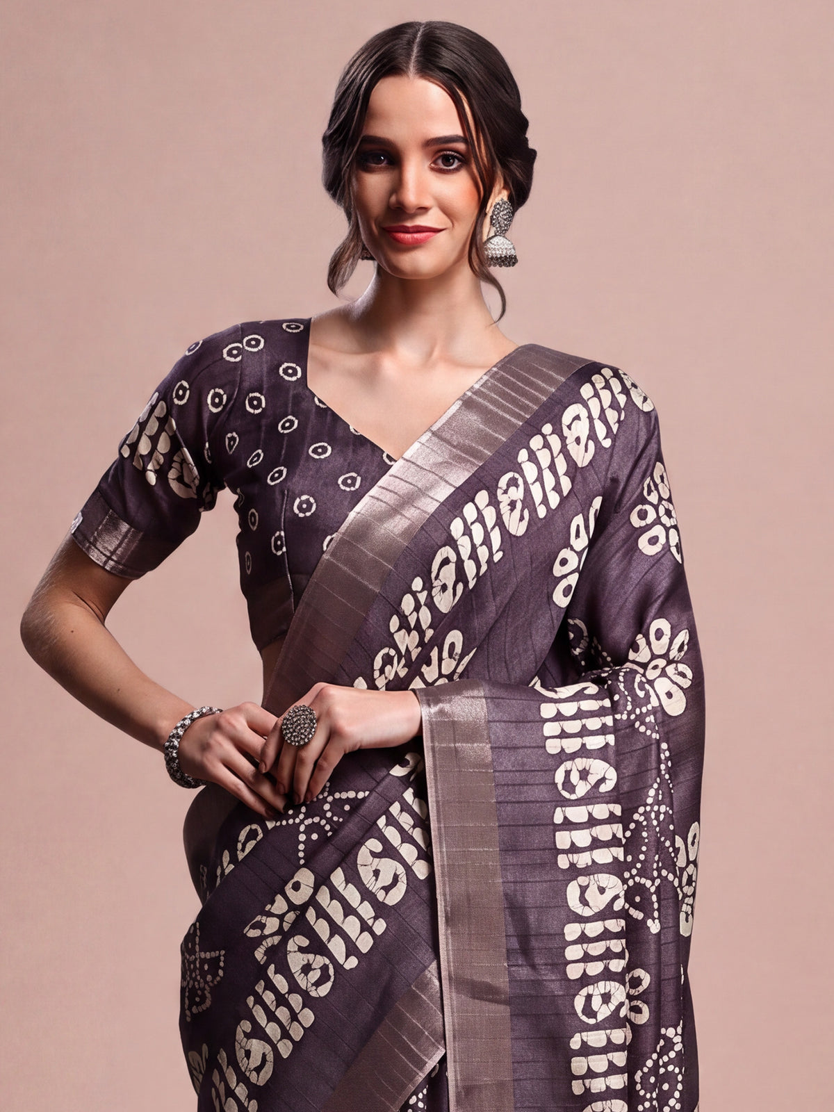 Violet Silk Blend saree – detail view 4