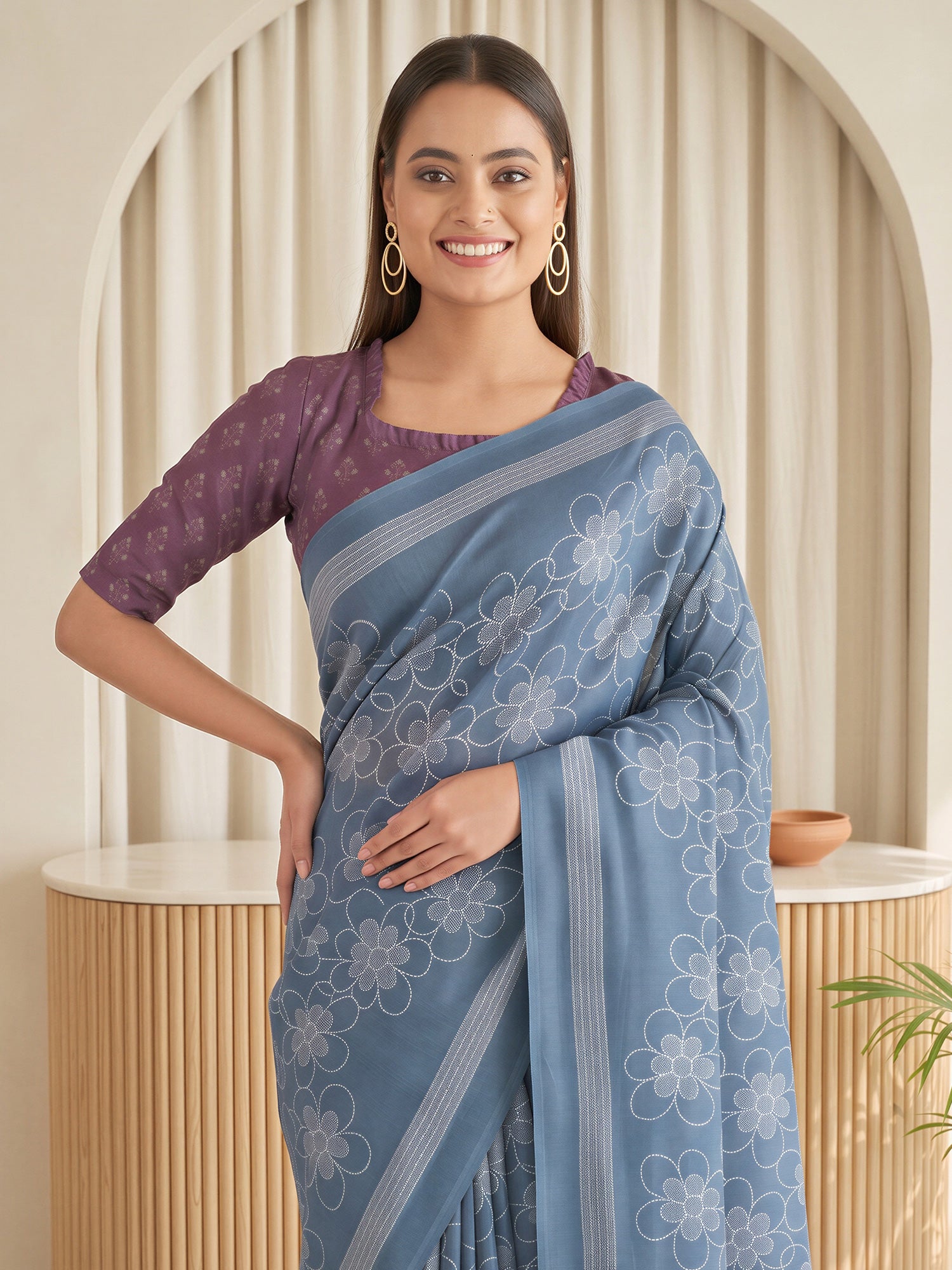 Teal Blue Linen Blend saree – detail view 4