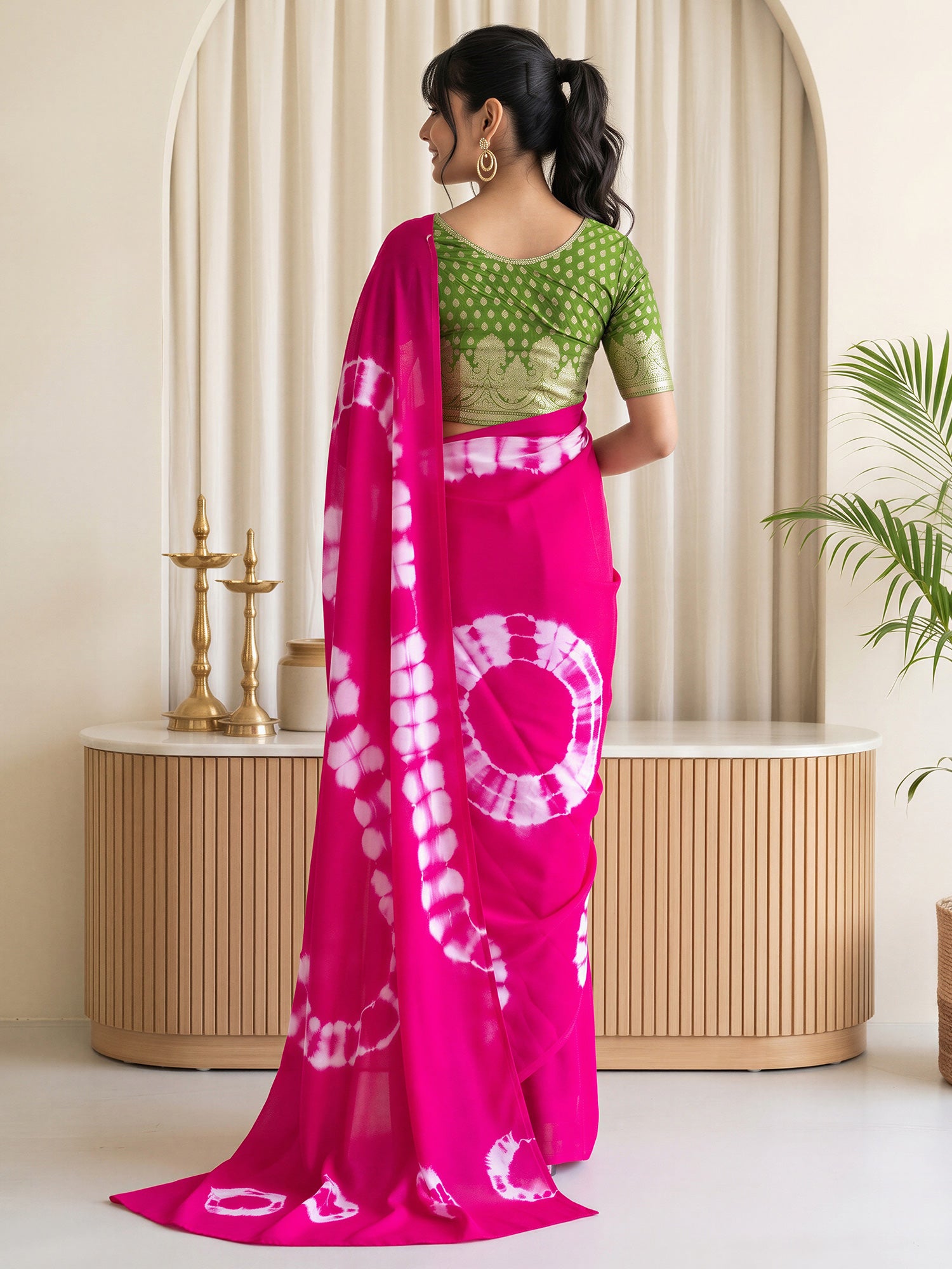 Pink Satin Silk saree – detail view 1