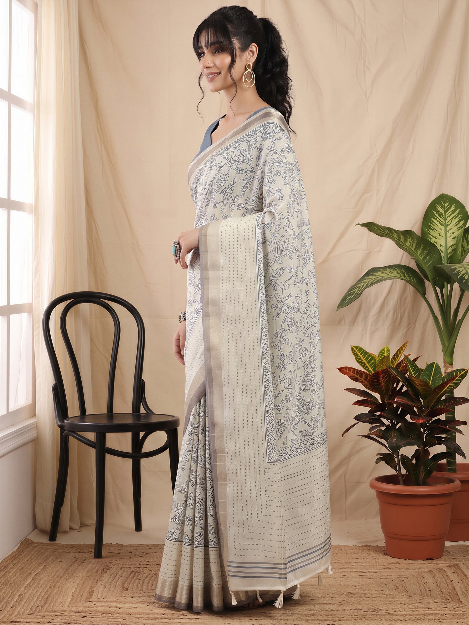 Off White Cotton Silk saree – detail view 2