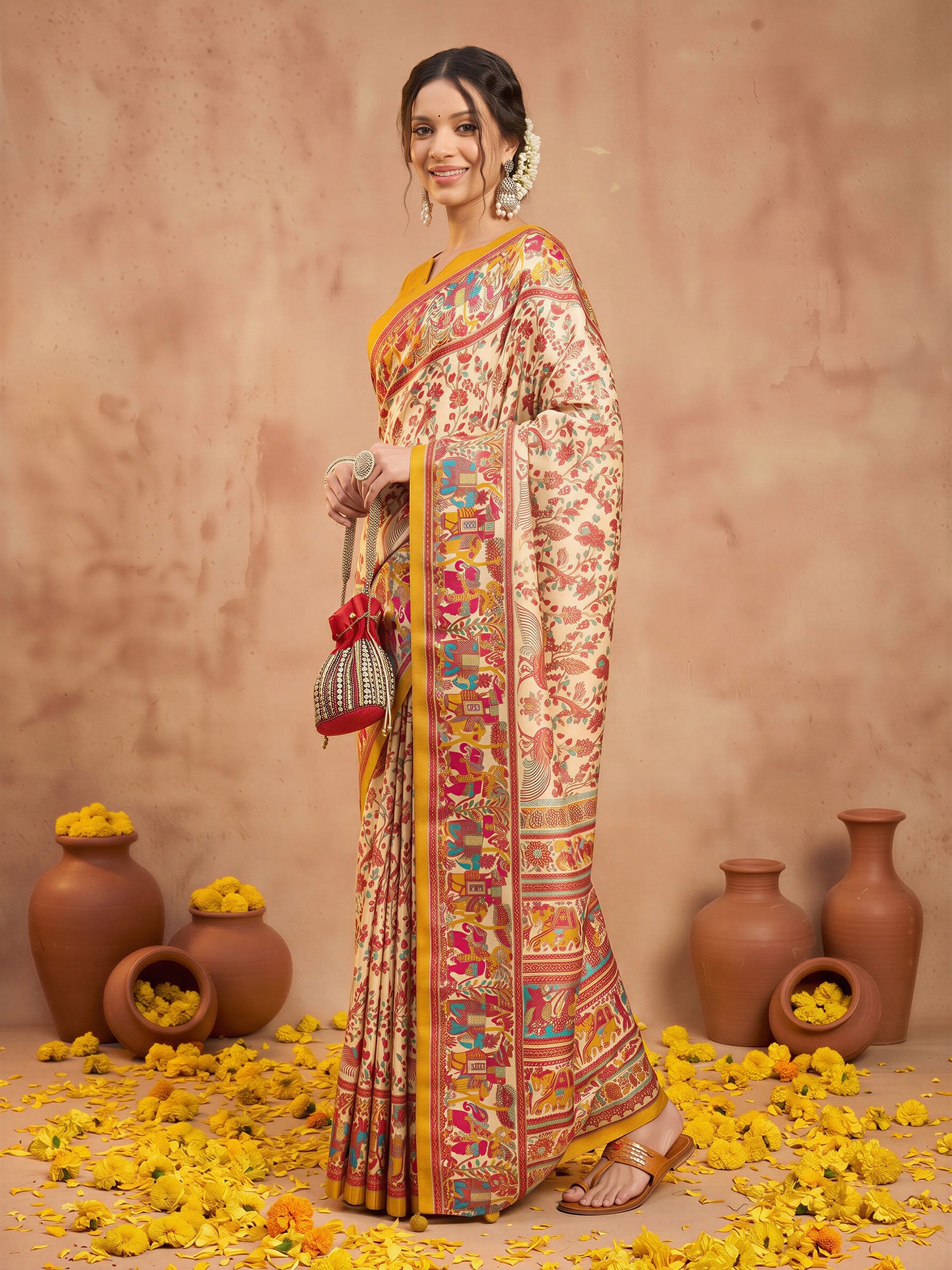 Assorted Silk Blend saree – detail view 2