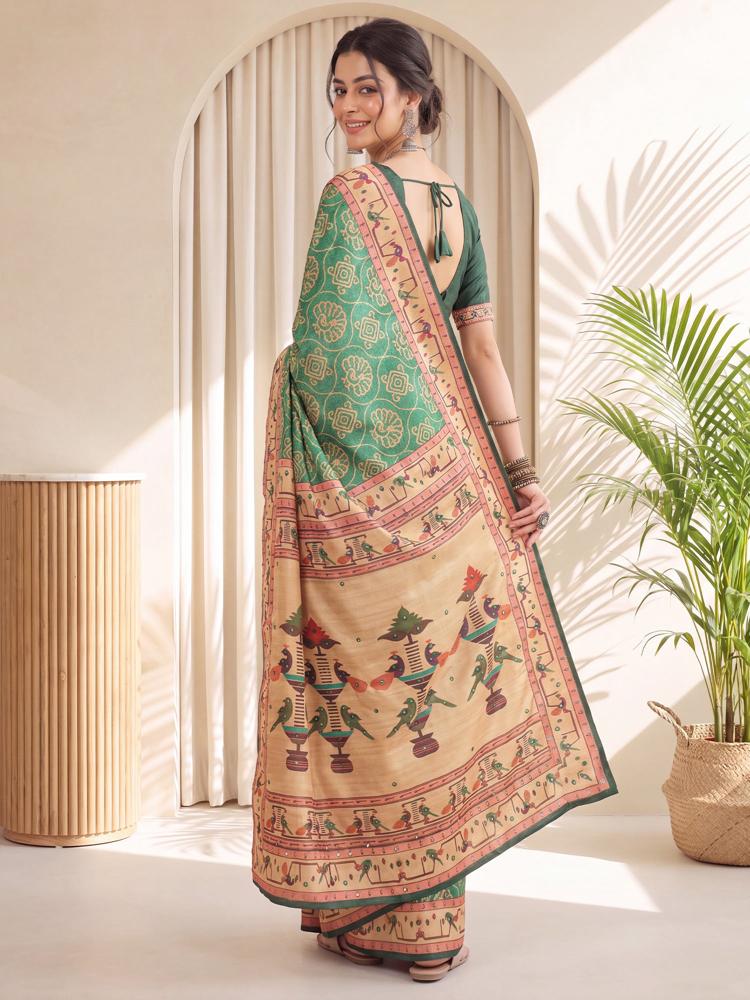 Sea Green Silk Blend saree – detail view 1