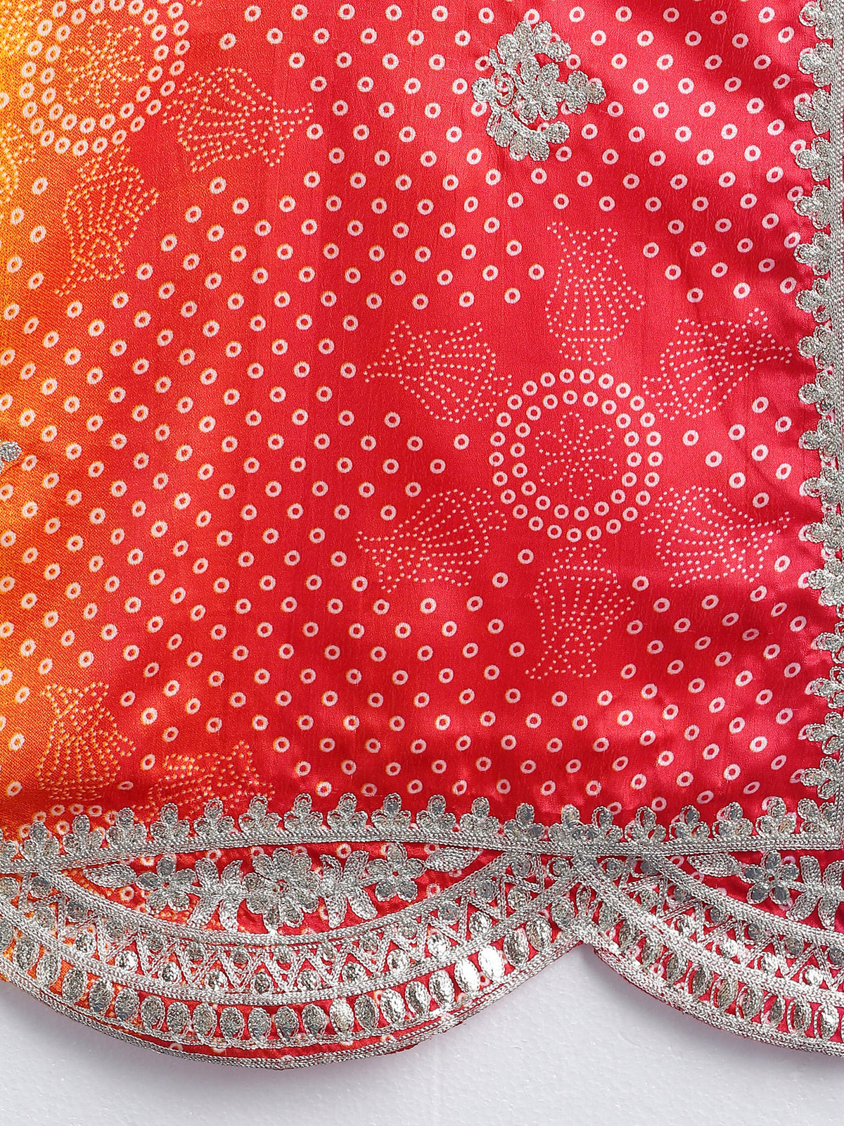 Red Chinnon saree – detail view 5