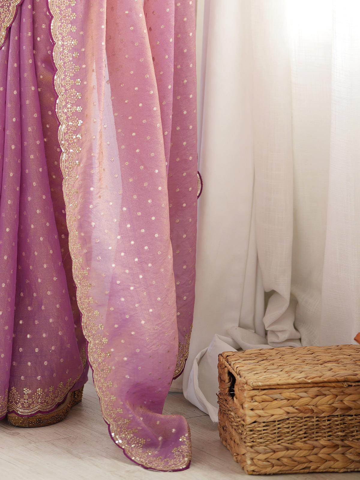 Pink Silk Blend saree – detail view 5