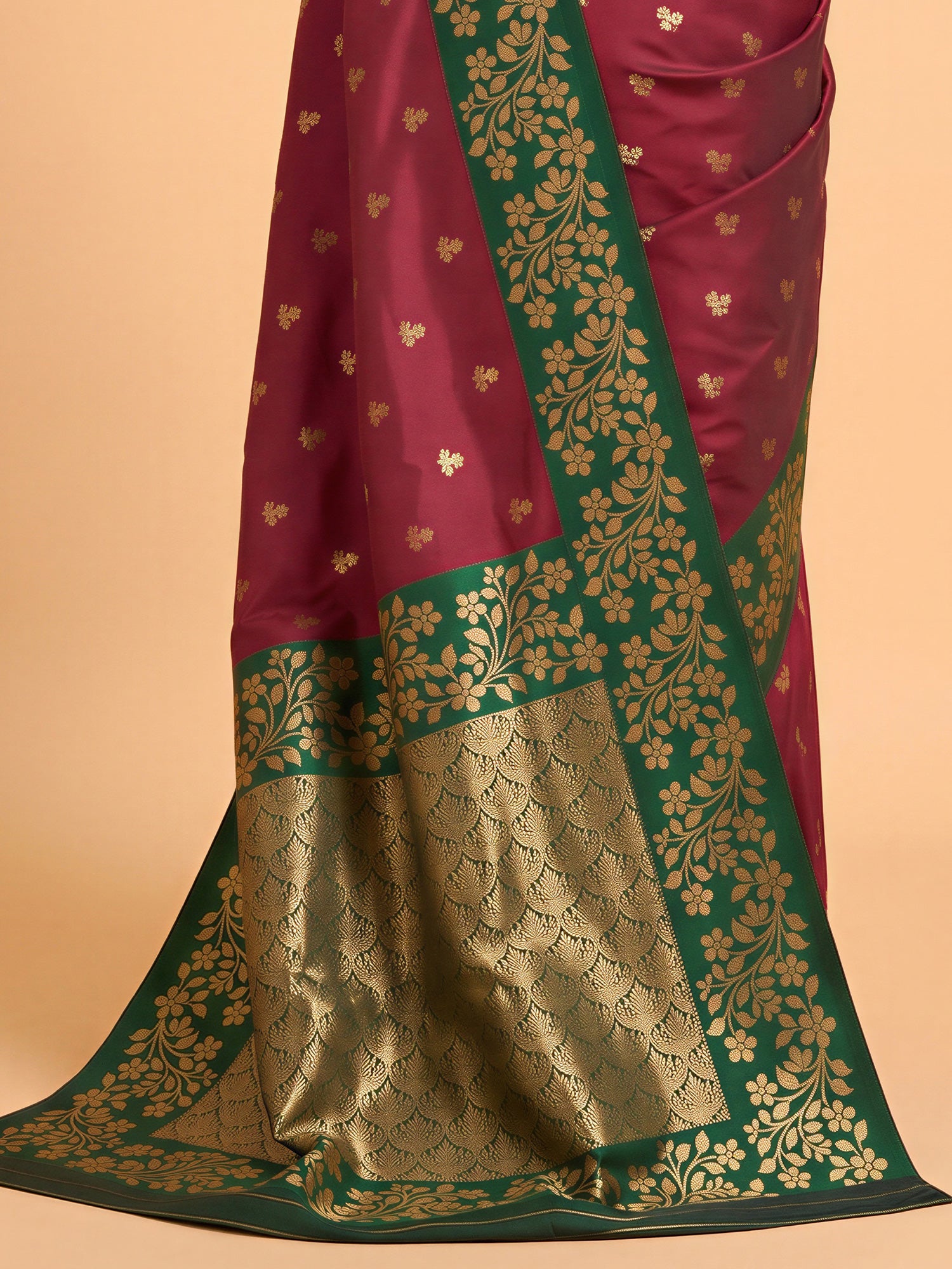 Maroon Cotton Blend saree – detail view 5