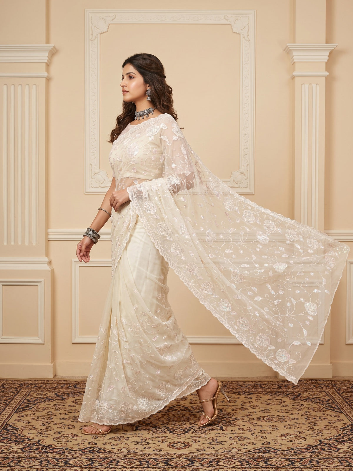 Off White Georgette saree – detail view 3
