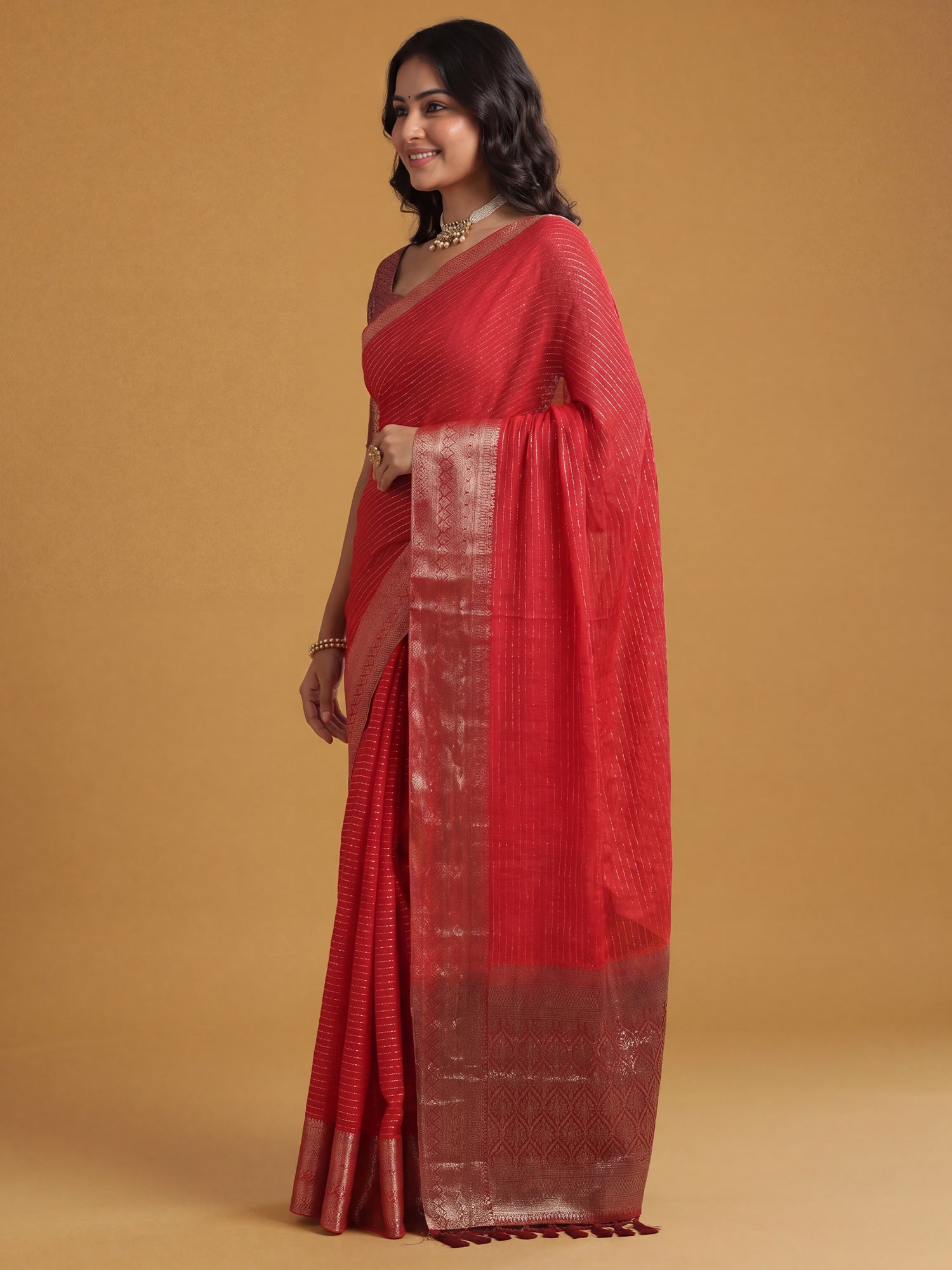 Red Chiffon saree – detail view 3