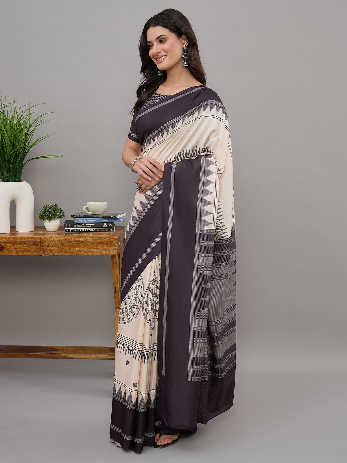 Off White soft silk saree view 4