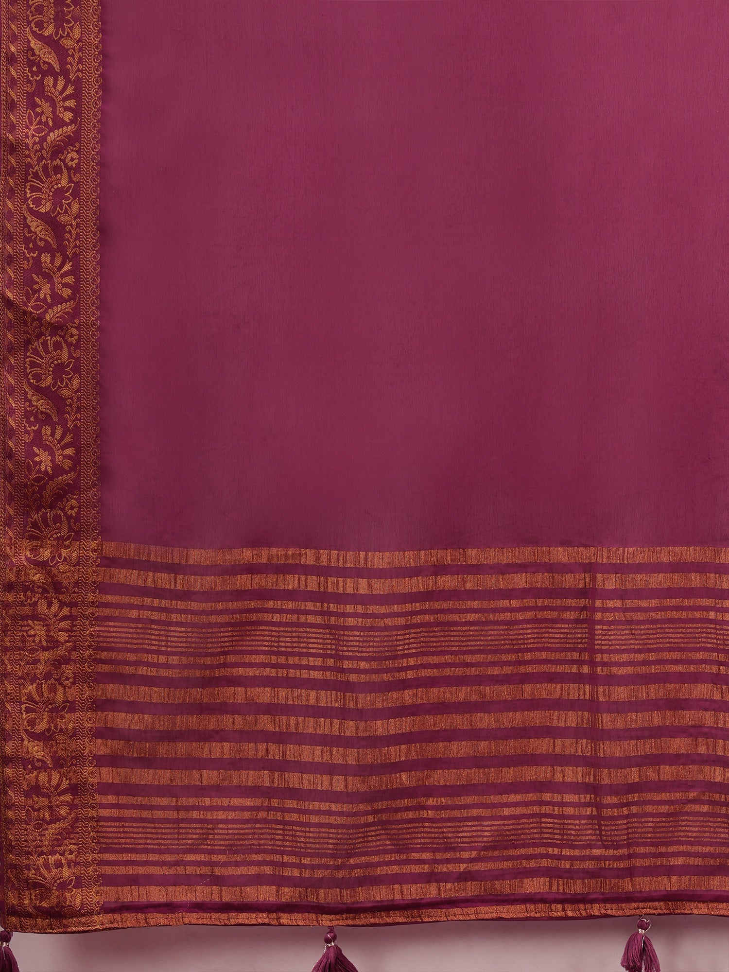 Magenta Mysore Silk saree – detail view 4