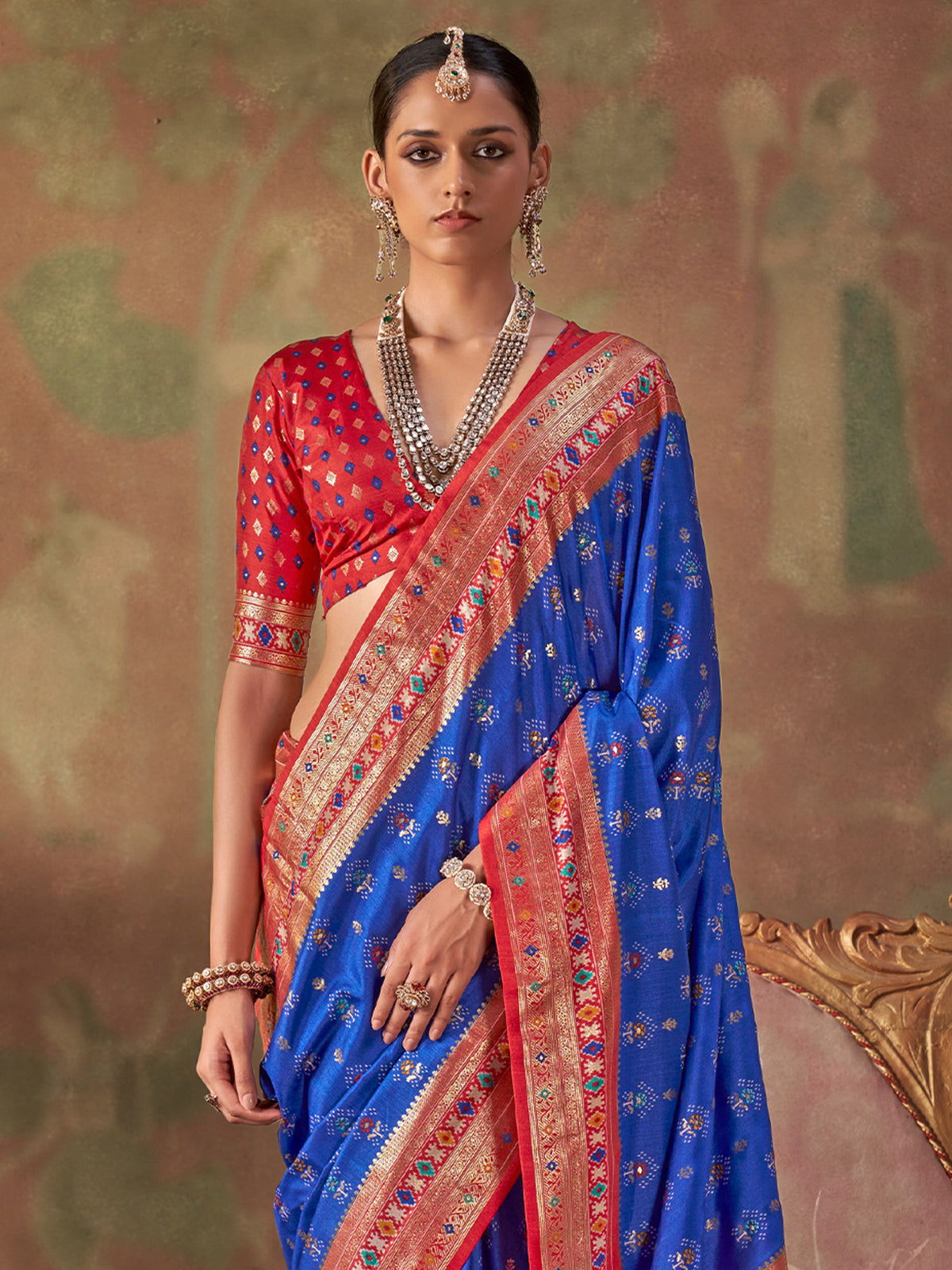 Blue Silk Blend saree – detail view 2