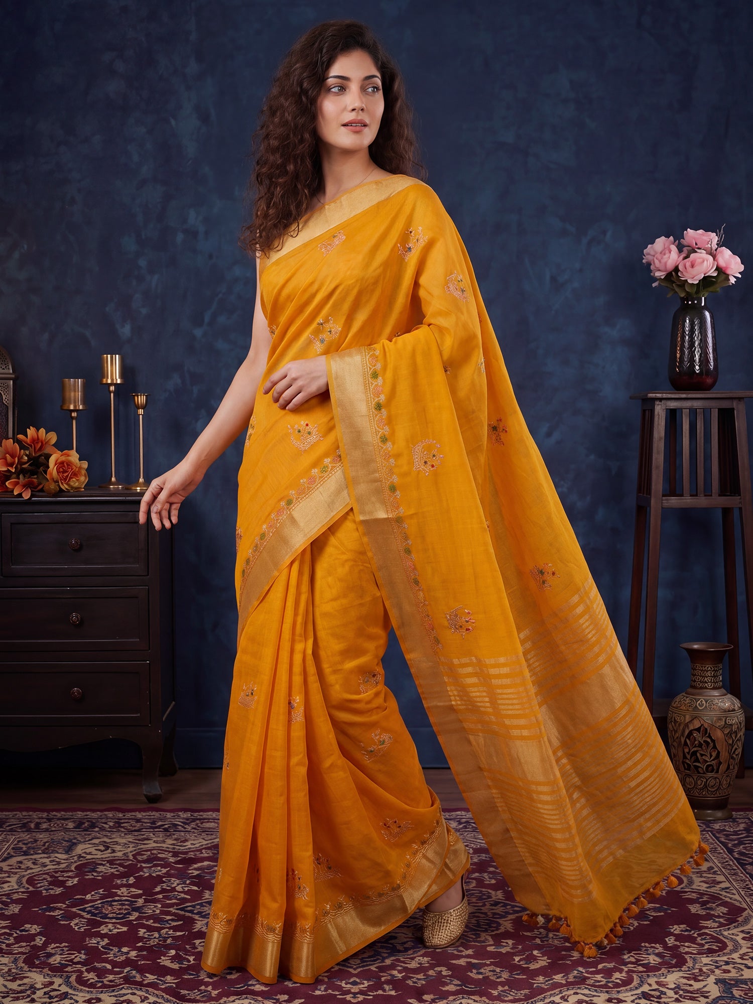 Mustard Cotton Linen saree – detail view 3