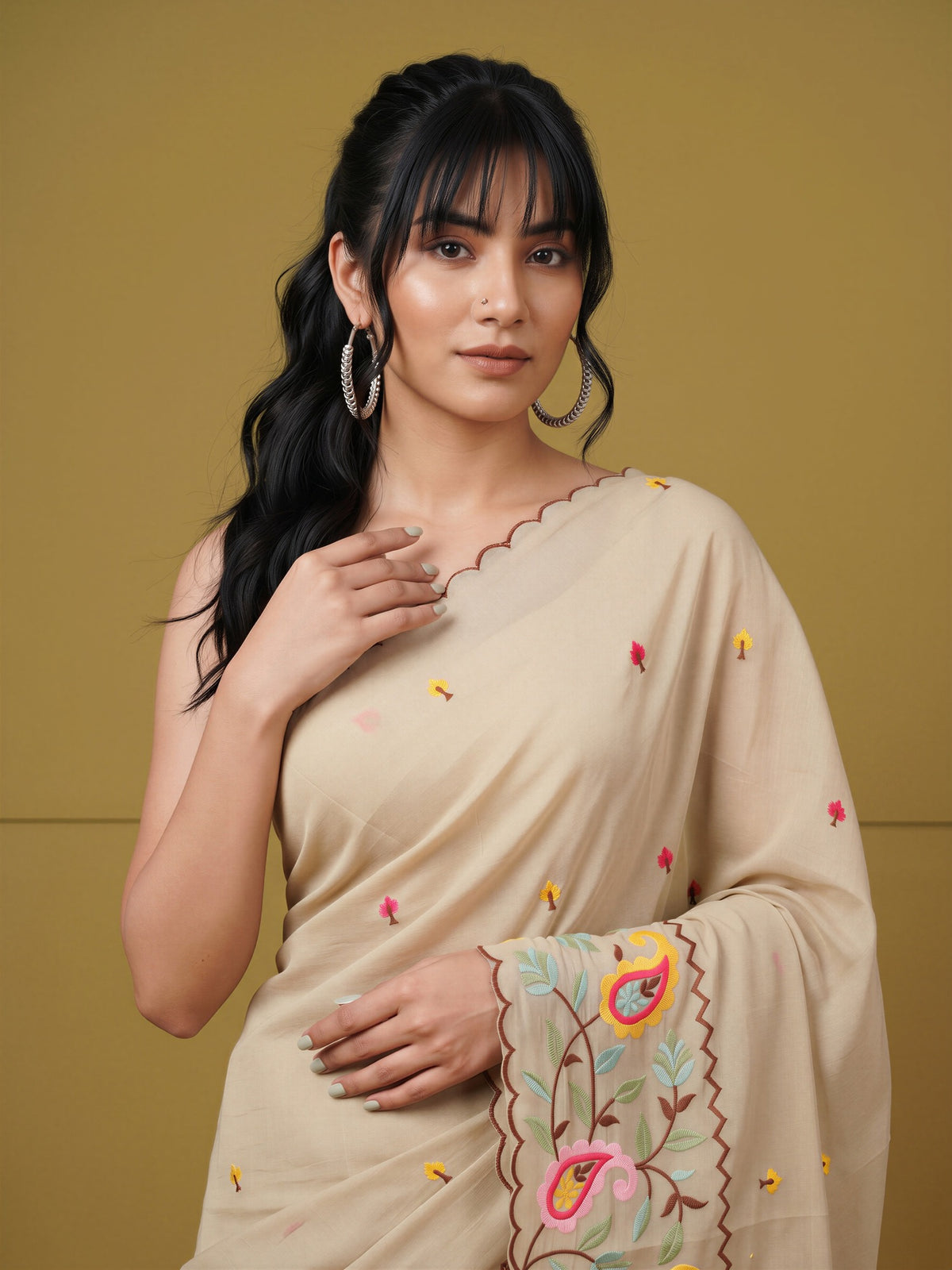 Beige Georgette saree – detail view 3