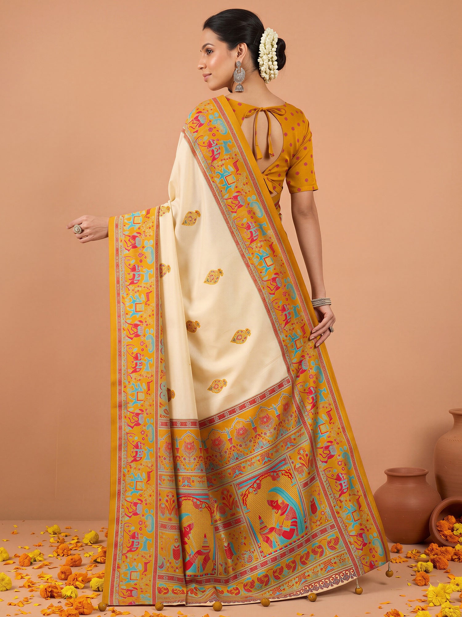 Mustard Silk Blend saree – detail view 1