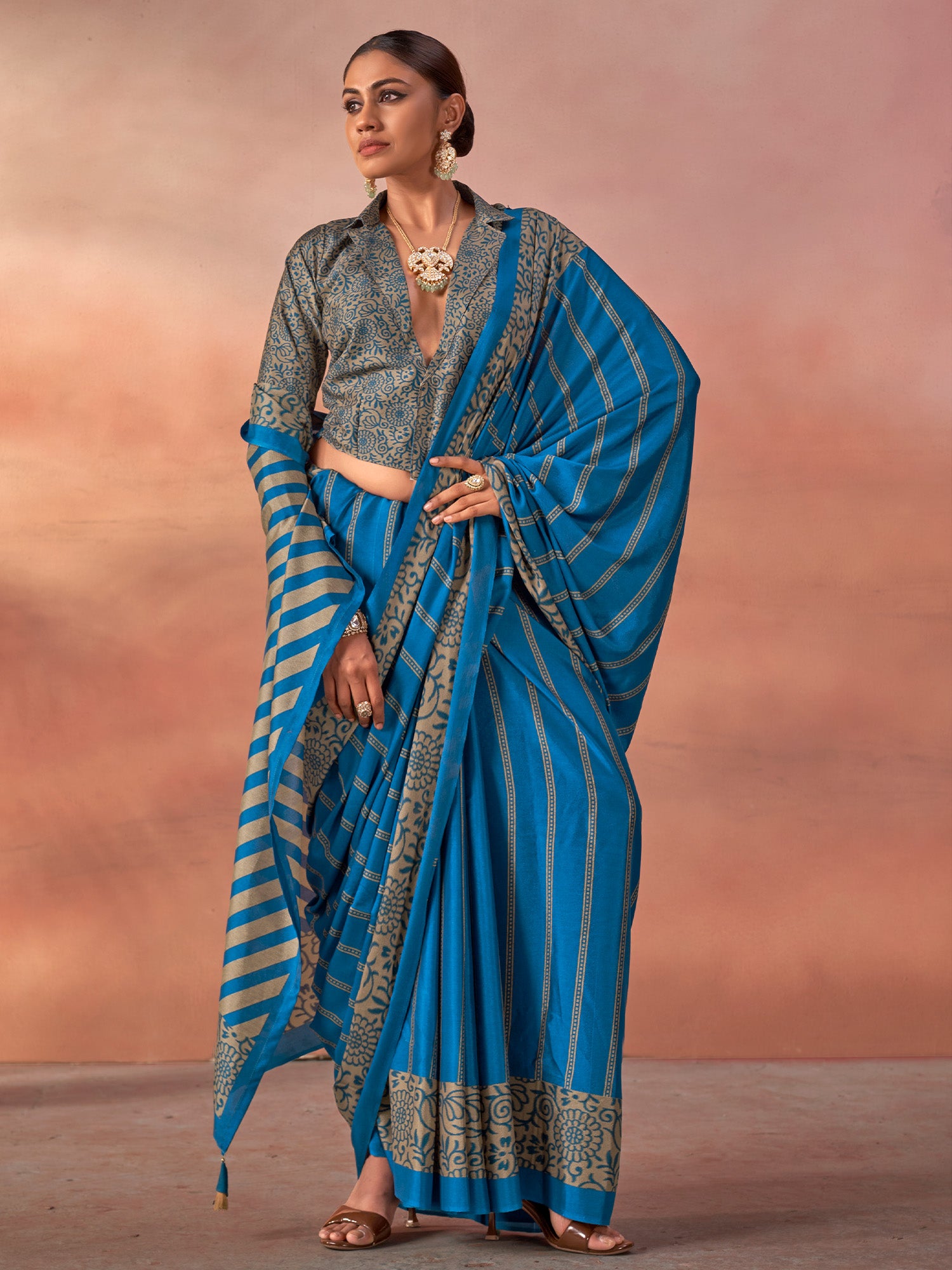 Teal Blue Silk Blend saree – detail view 1