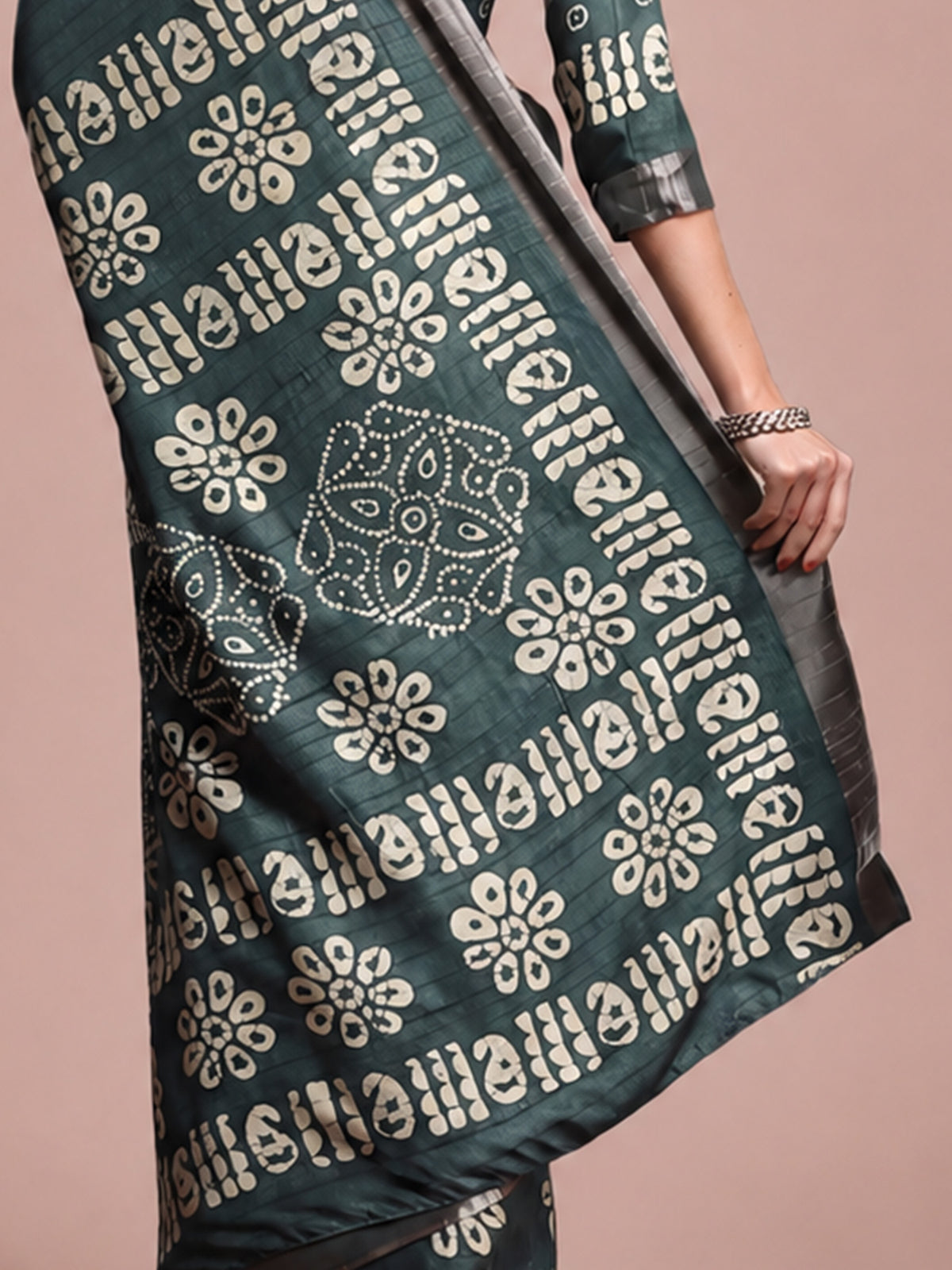Sea Green Silk Blend saree – detail view 5