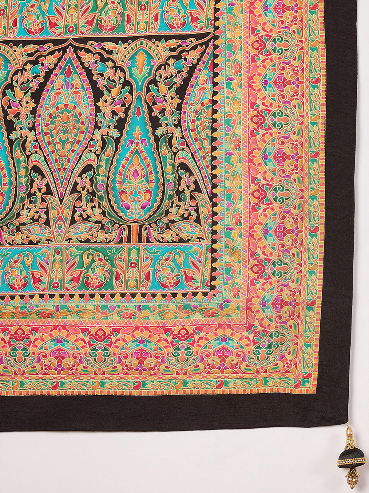 Black Dola Silk saree – detail view 5
