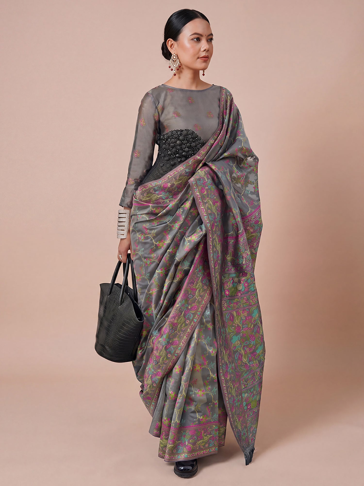 Grey Organza saree – detail view 2