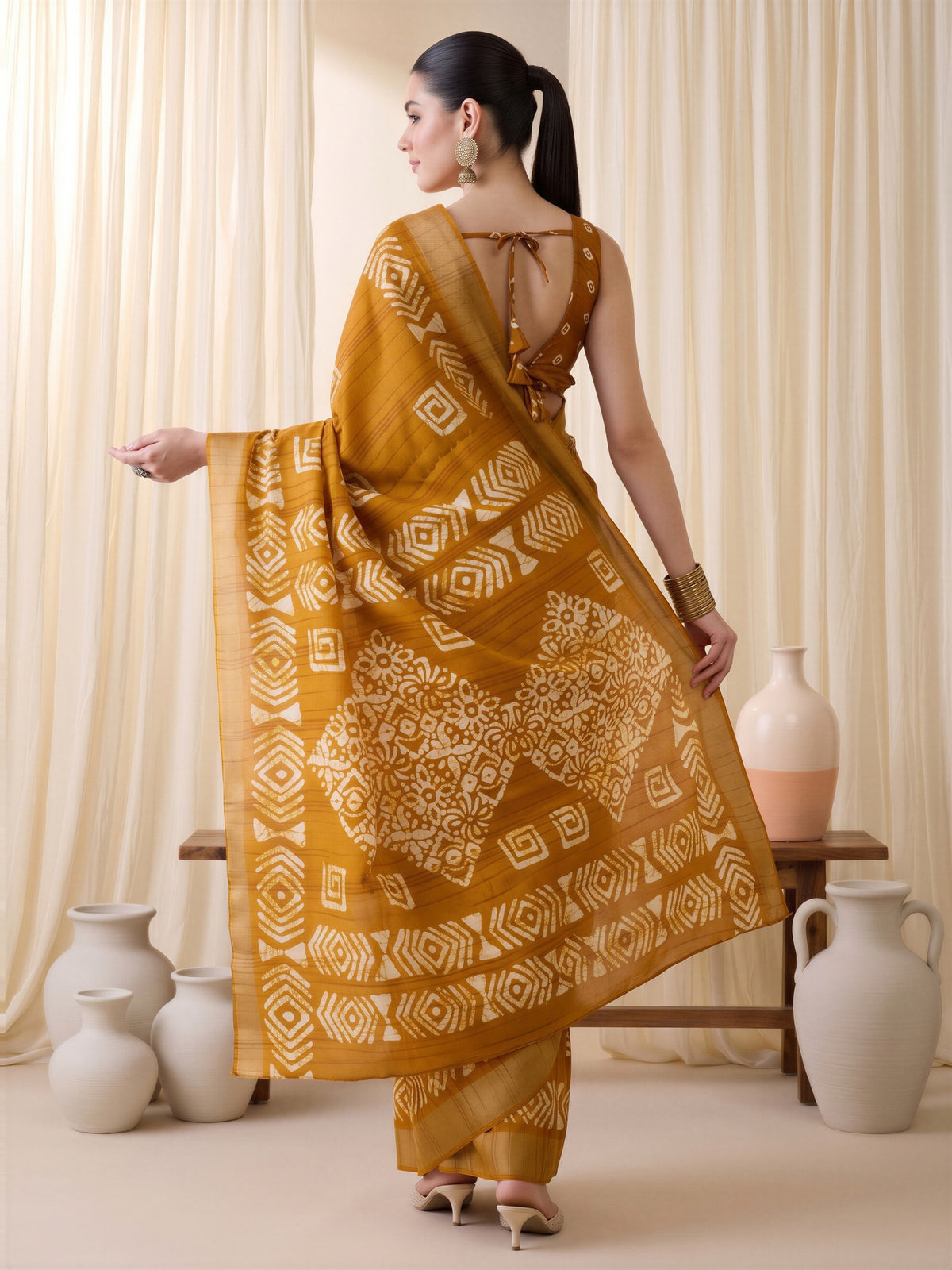 Mustard Silk Blend saree – detail view 1