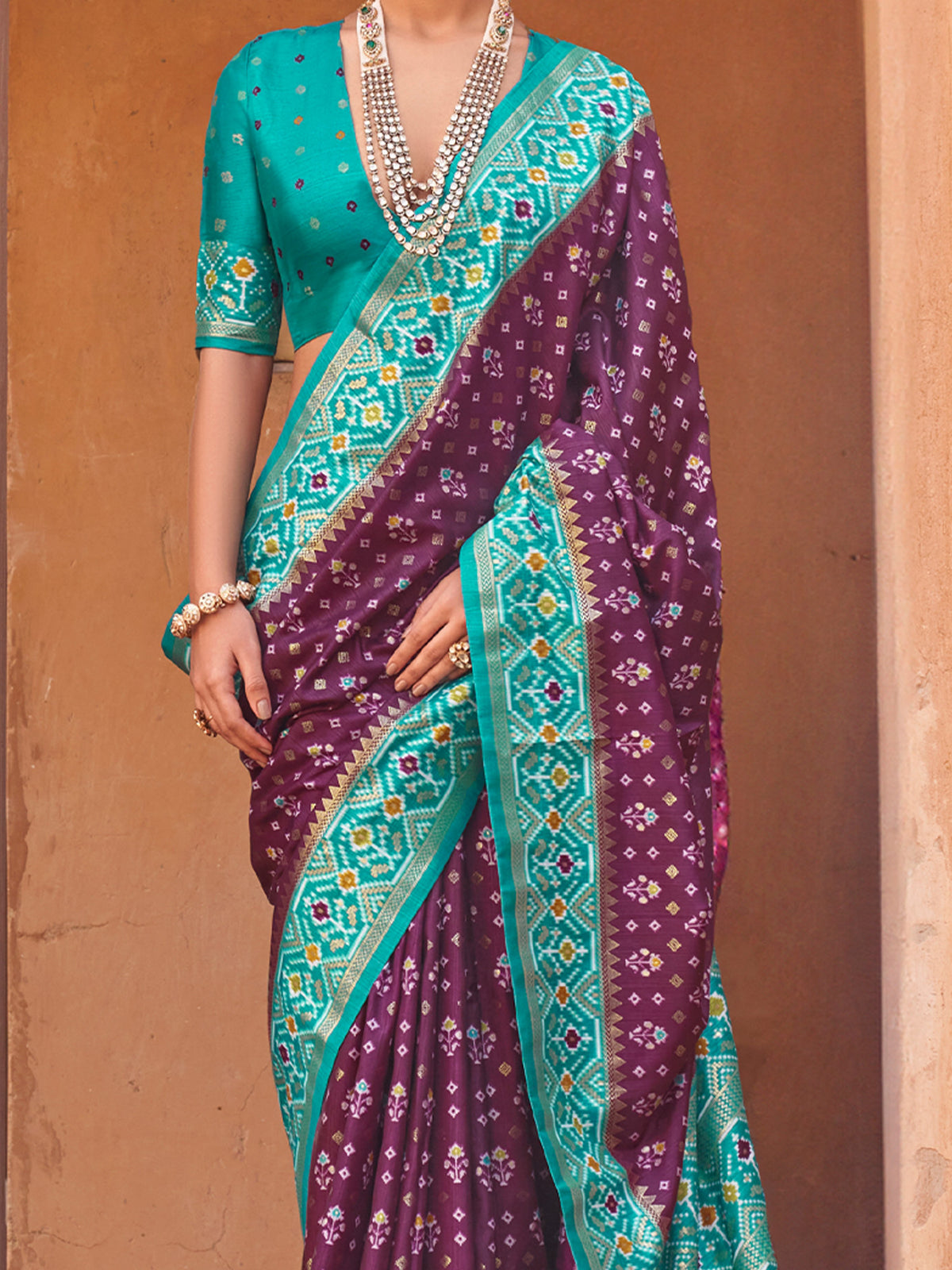 Purple Silk Blend saree – detail view 3