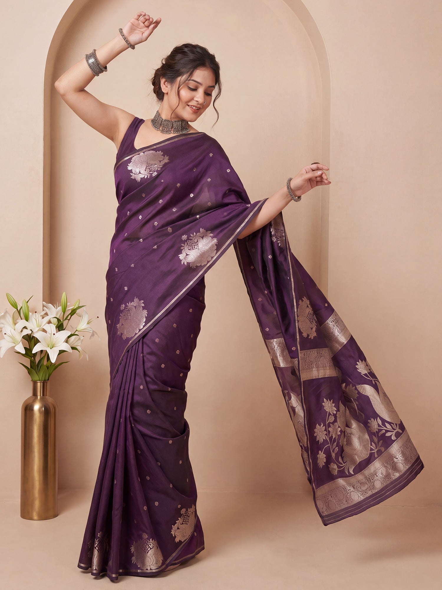 Wine Silk Blend saree – detail view 3