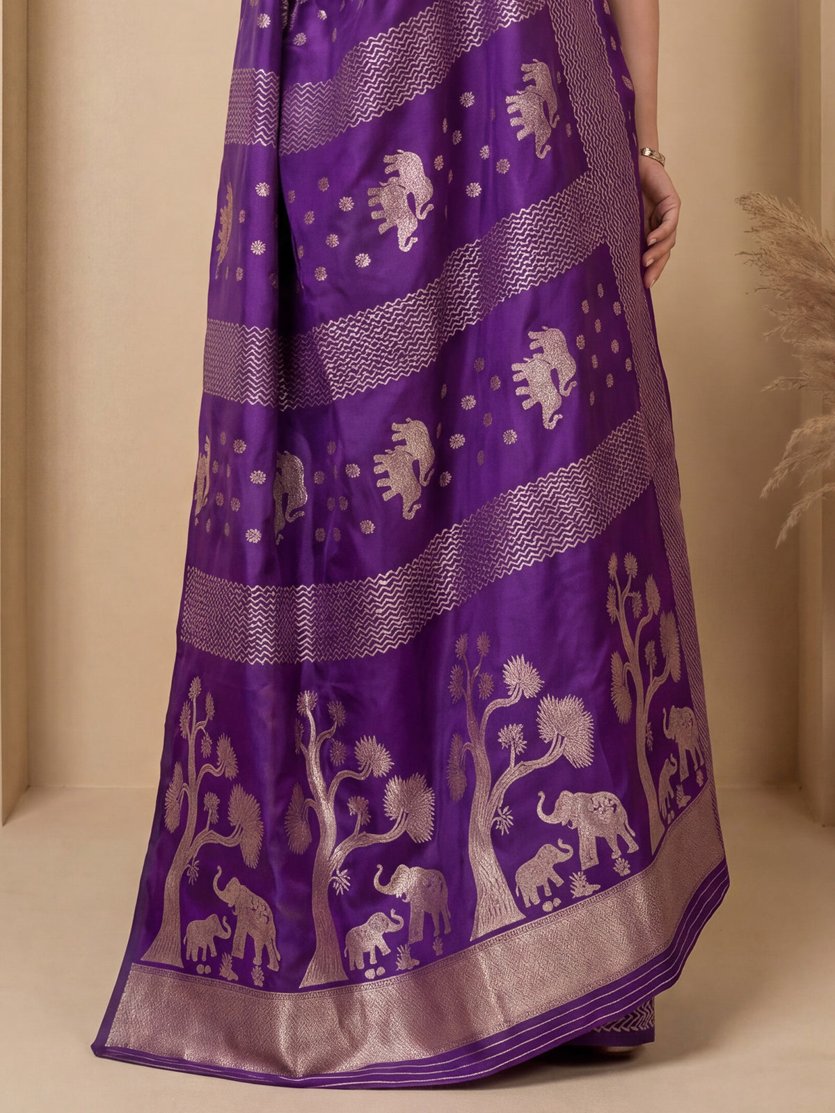 Purple Silk Blend saree – detail view 5