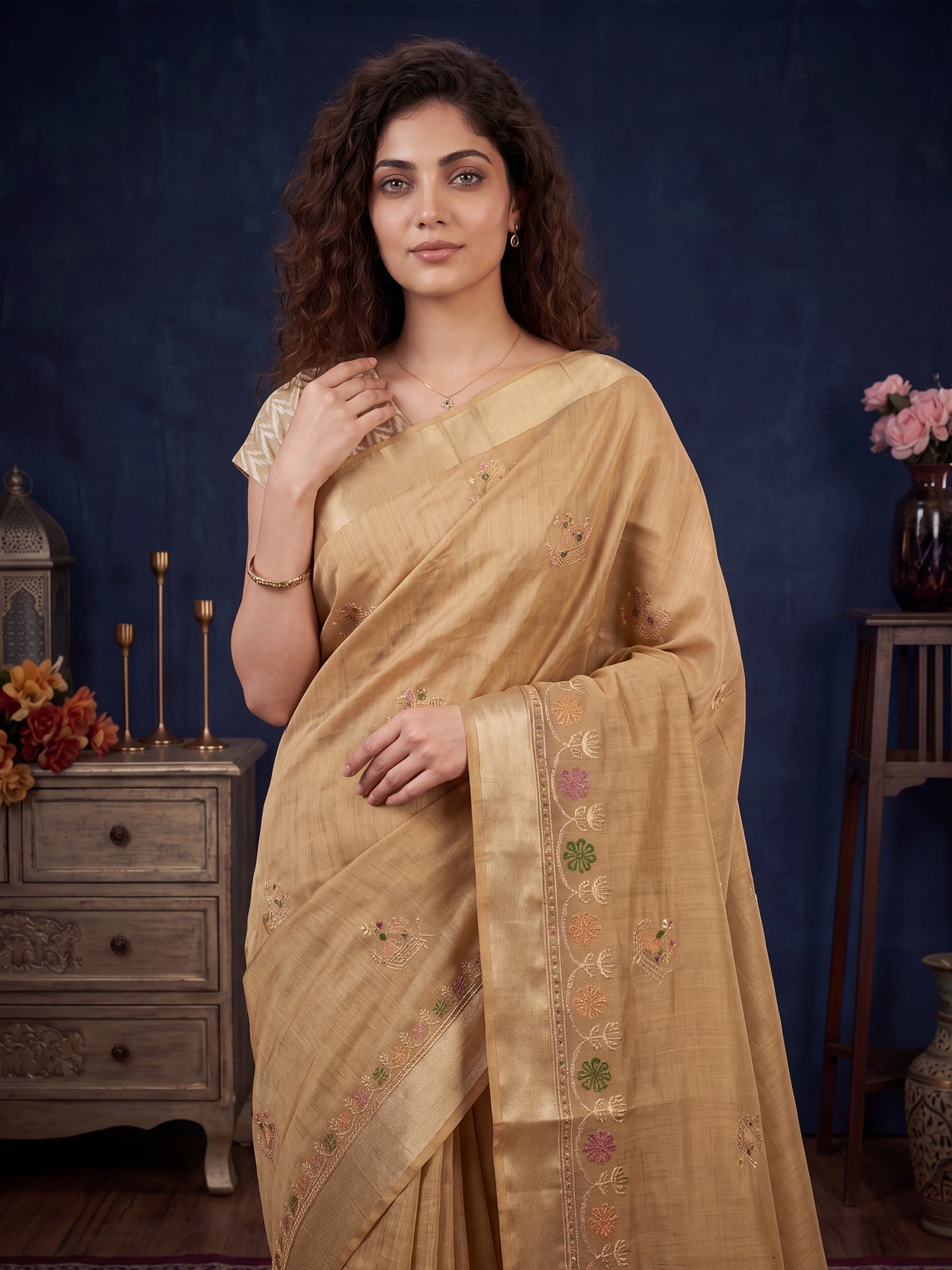 Beige Cotton Linen saree – detail view 4