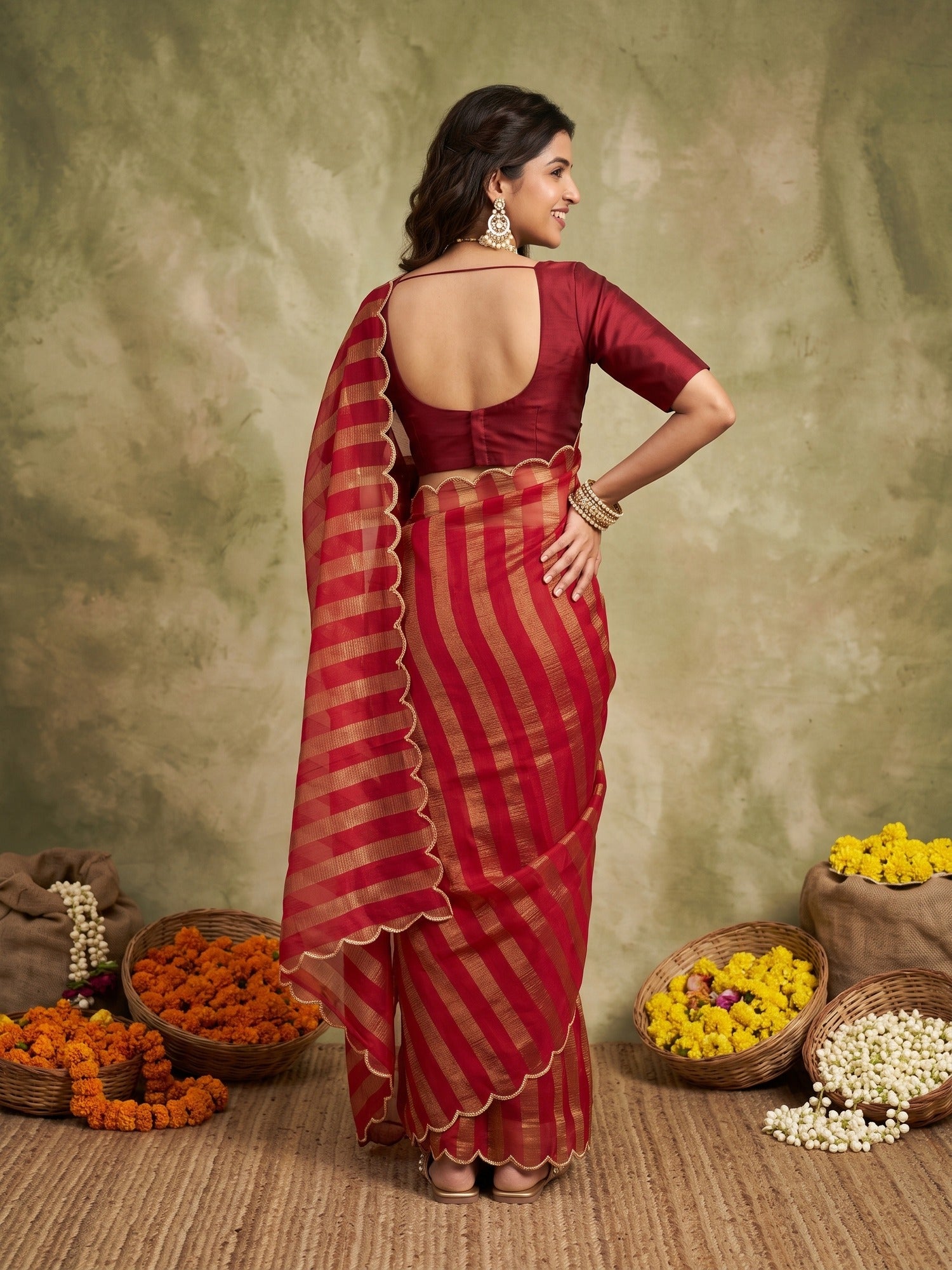Red Paper Silk saree – detail view 2