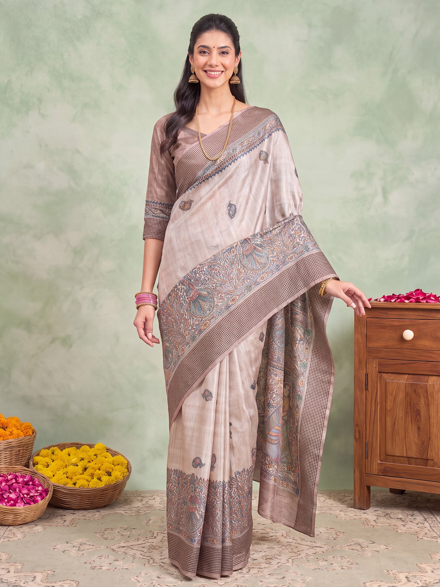 Beige Manipuri Silk saree – detail view 3
