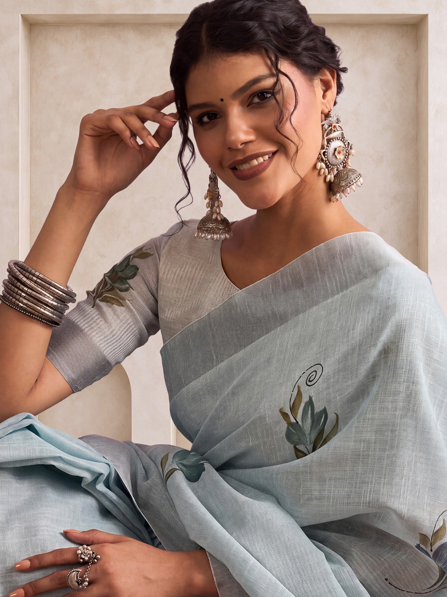 Light Blue Linen saree – detail view 2