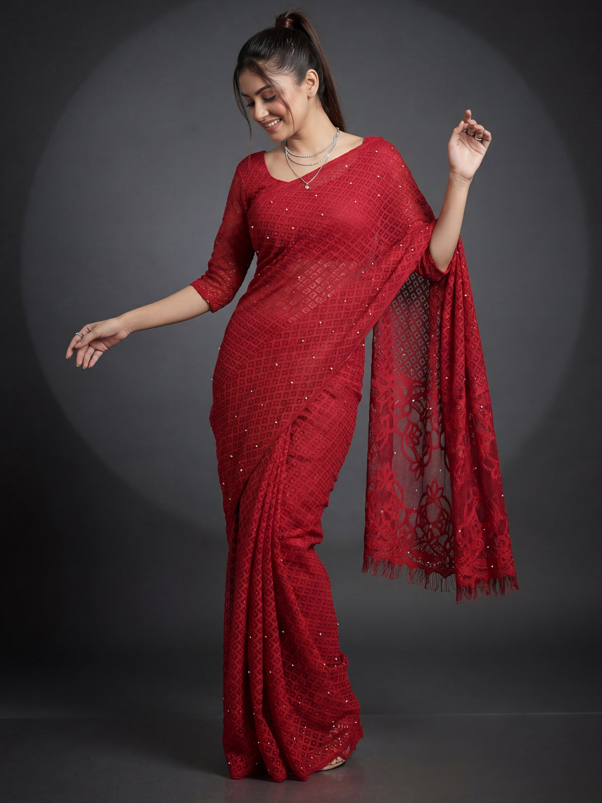 Red Brasso saree – detail view 3