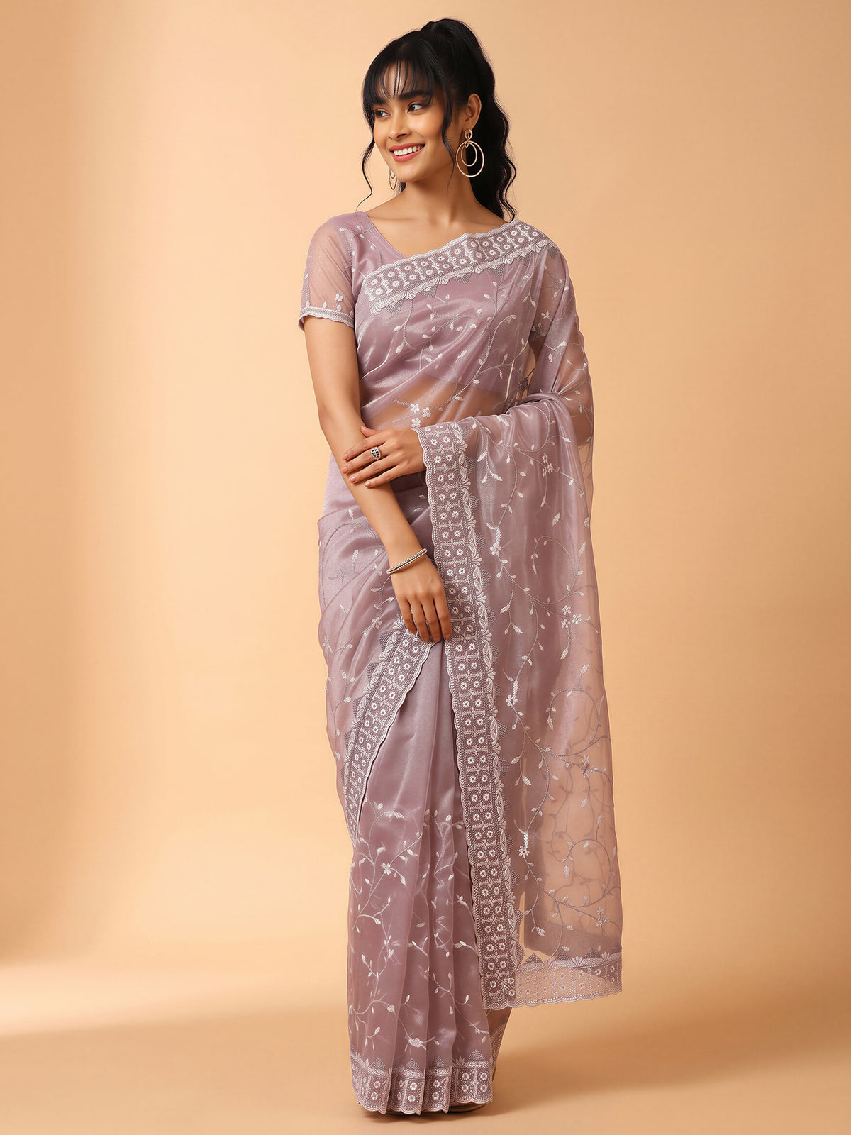 Purple Organza saree – detail view 3