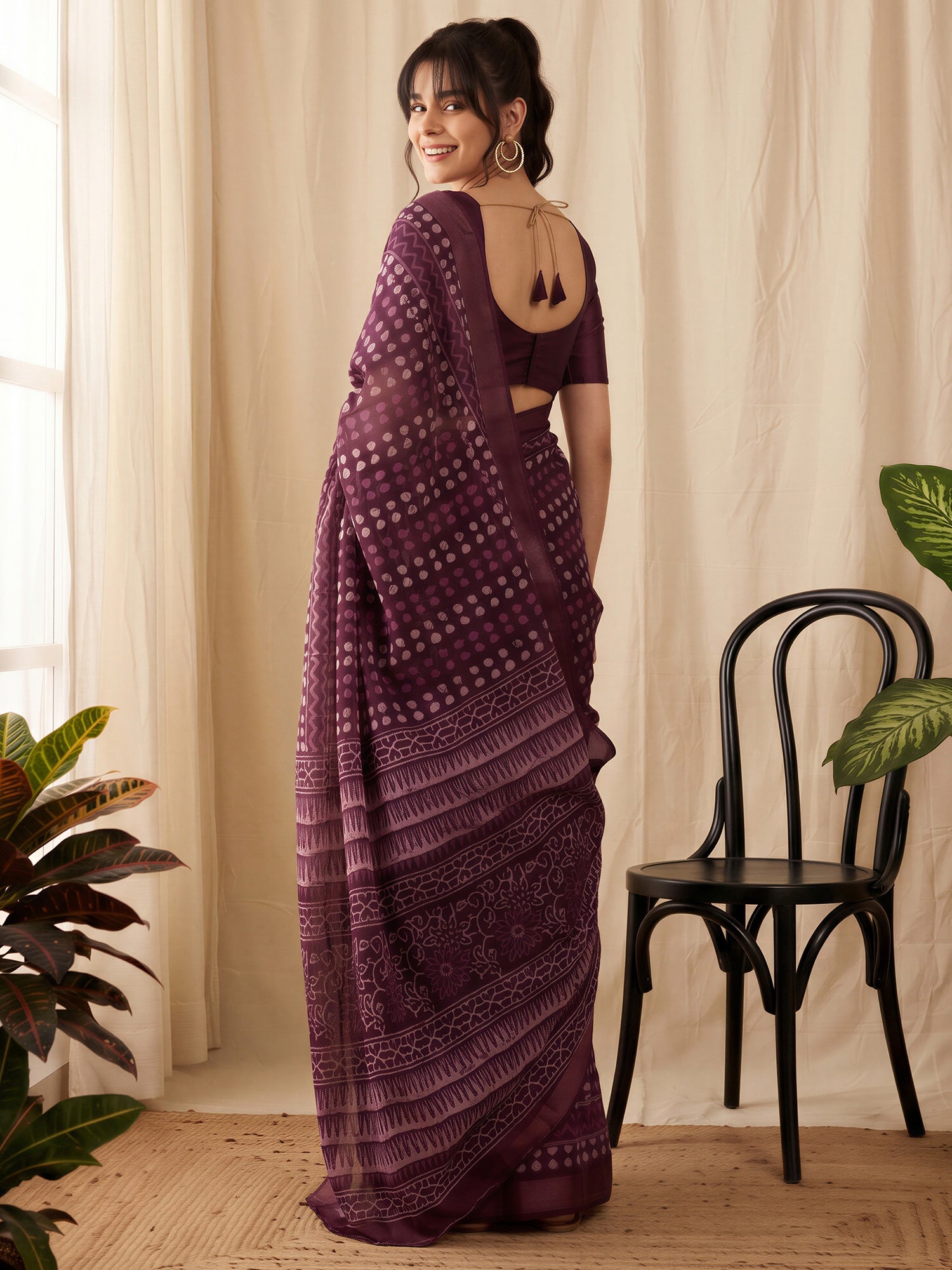 Purple Cotton Linen saree – detail view 1