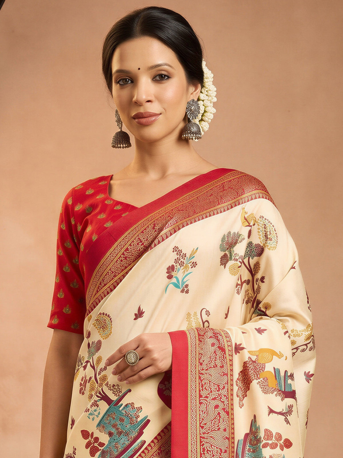Cream Silk Blend saree – detail view 4