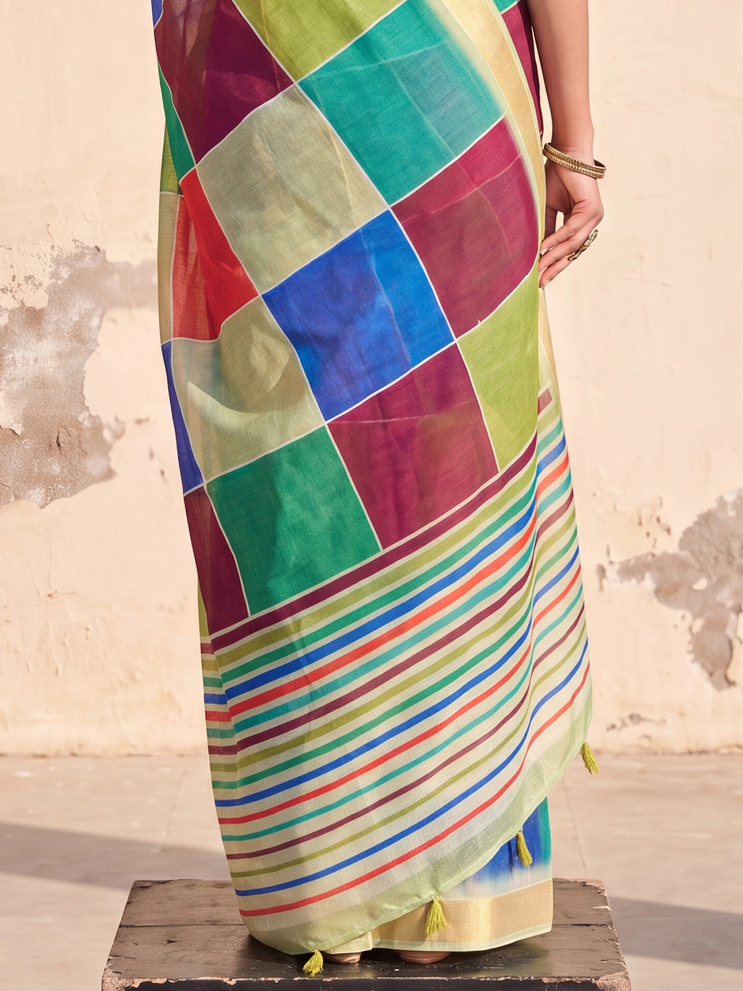 Multicolored Linen saree – detail view 5